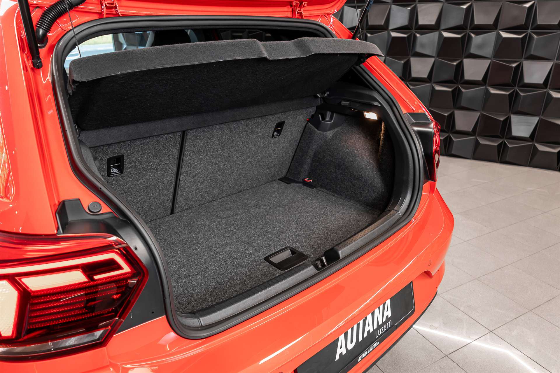 VW Polo 2.0 TSI GTI DSG-image-20