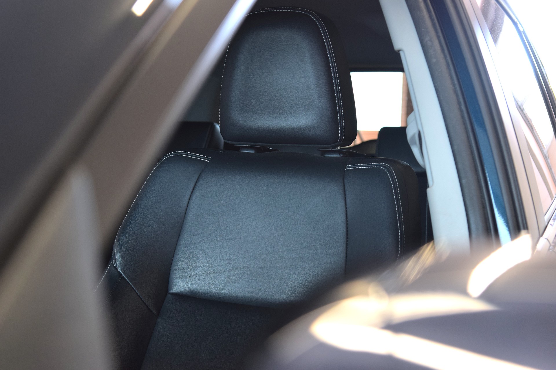 TOYOTA RAV-4 2.5 HSD Premium e-CVT-image-8