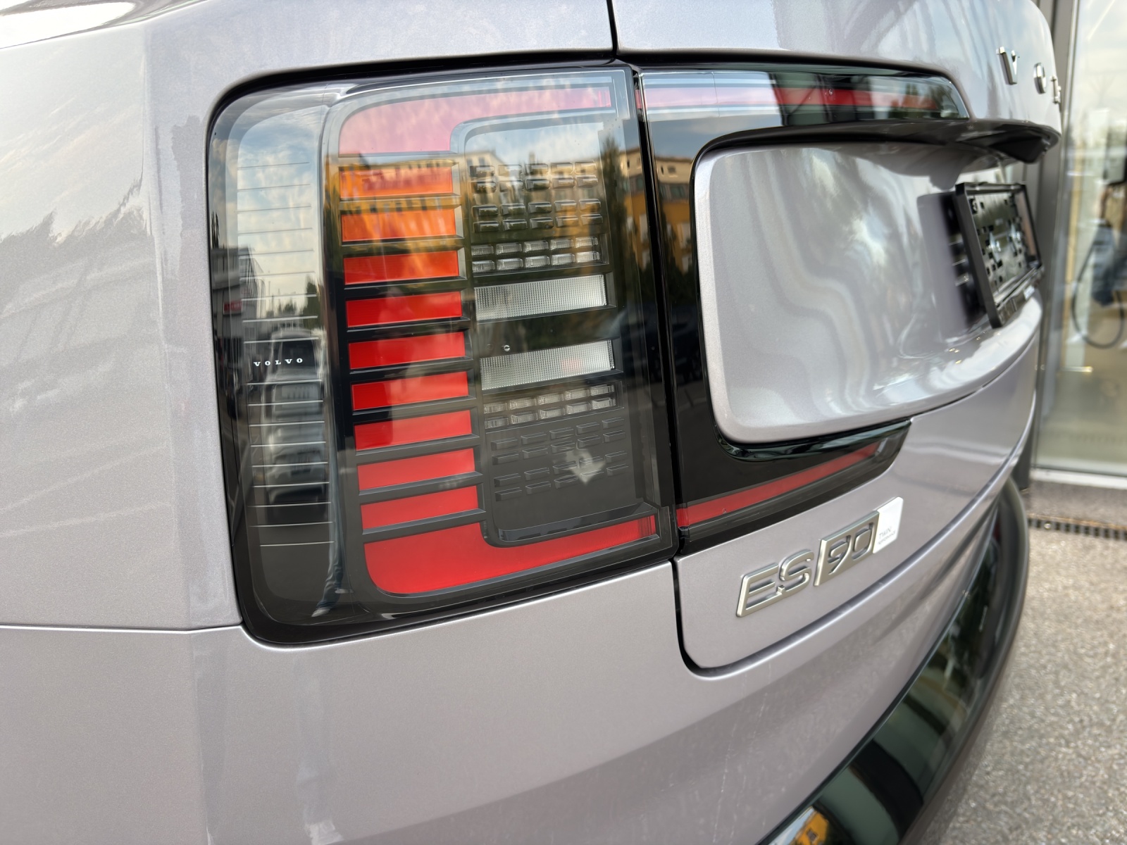 VOLVO ES90 Twin Performance Ultra AWD-image-12