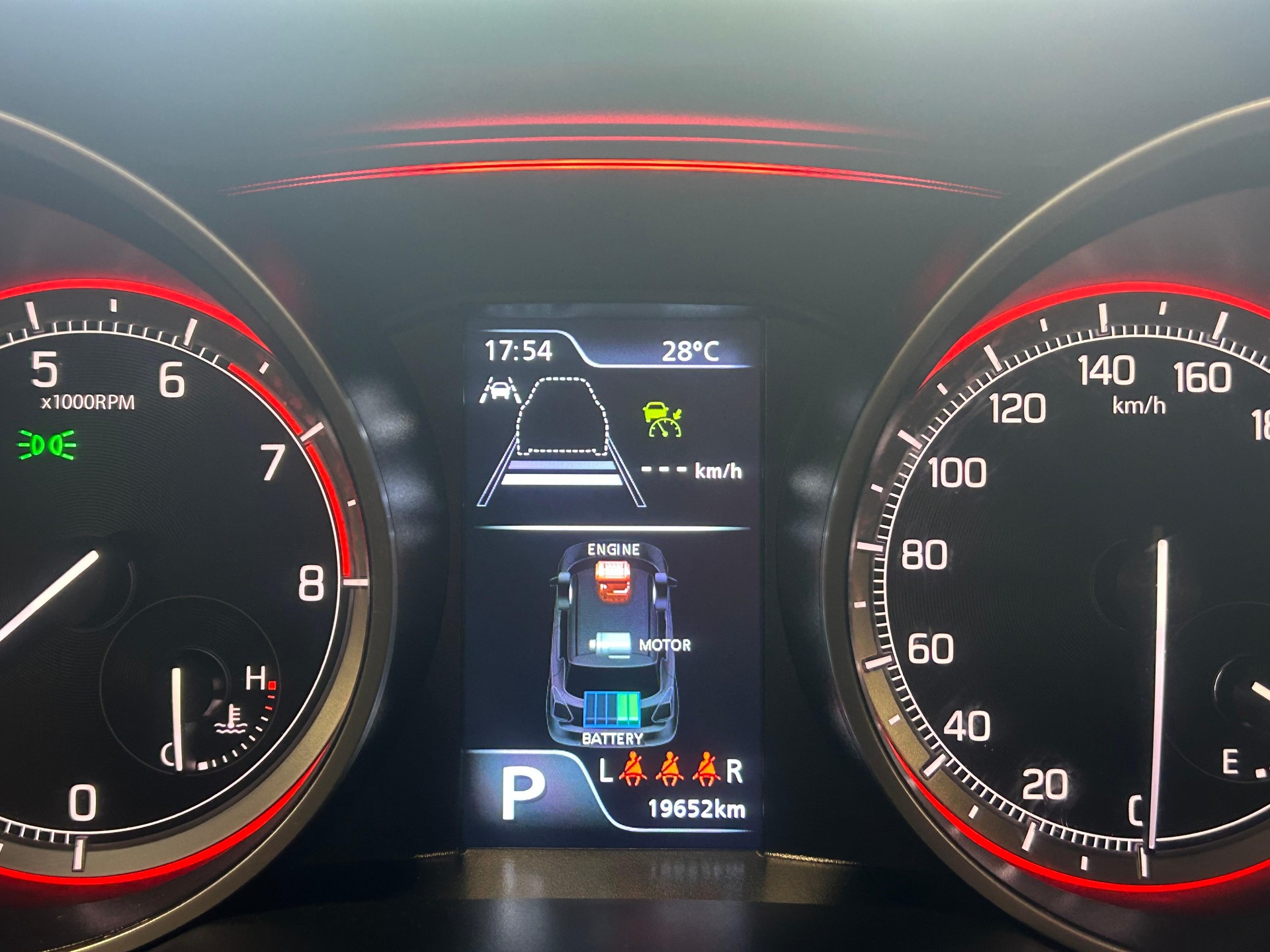 SUZUKI Swift 1.2 Compact Top Hybrid-image-8