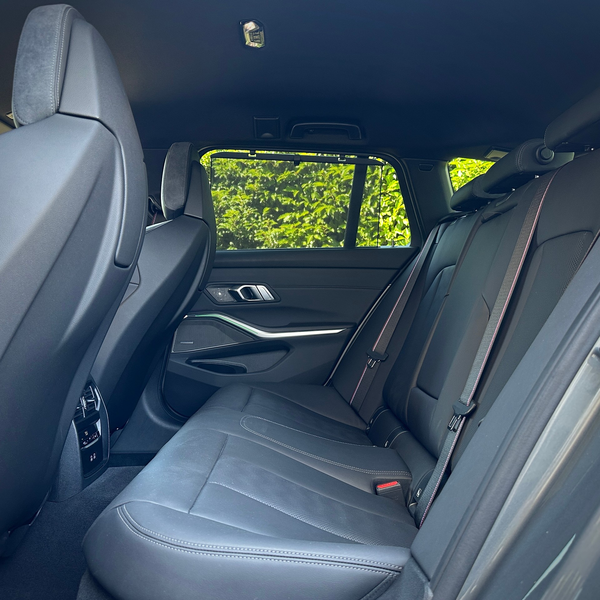 BMW M3 Touring xDrive Competition M-image-8