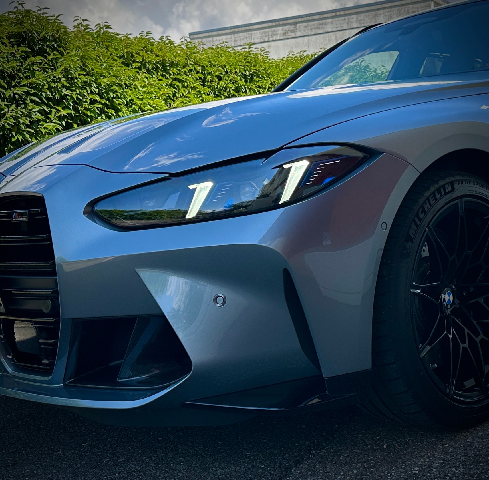 BMW M3 Touring xDrive Competition M-image-10