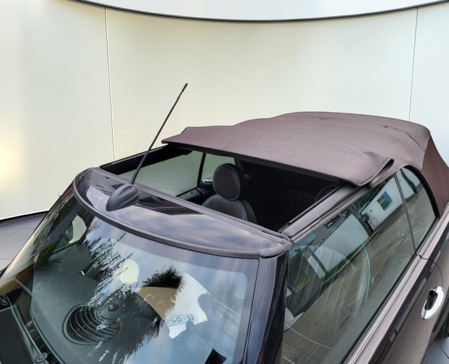 MINI Cooper S Cabriolet Steptronic-image-7