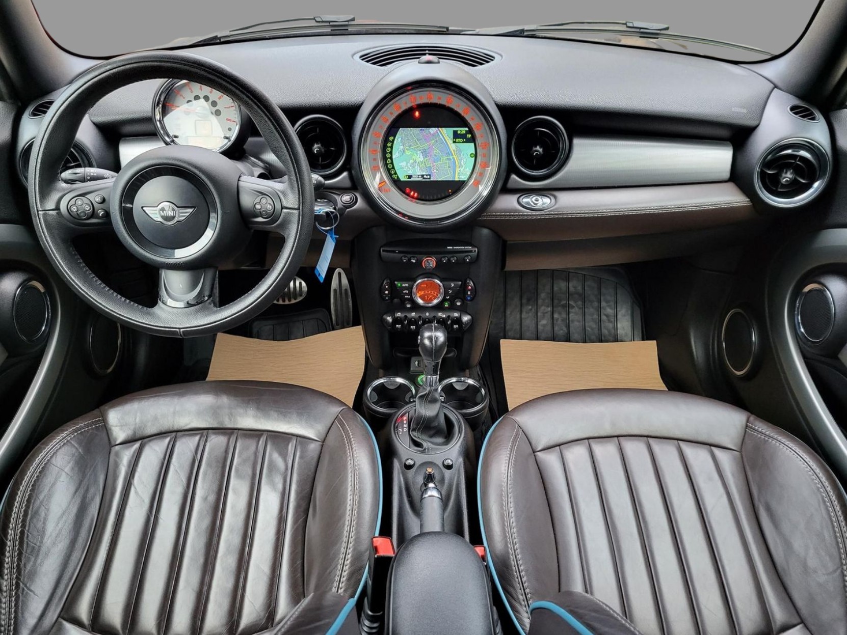 MINI Cooper S Cabriolet Steptronic-image-9