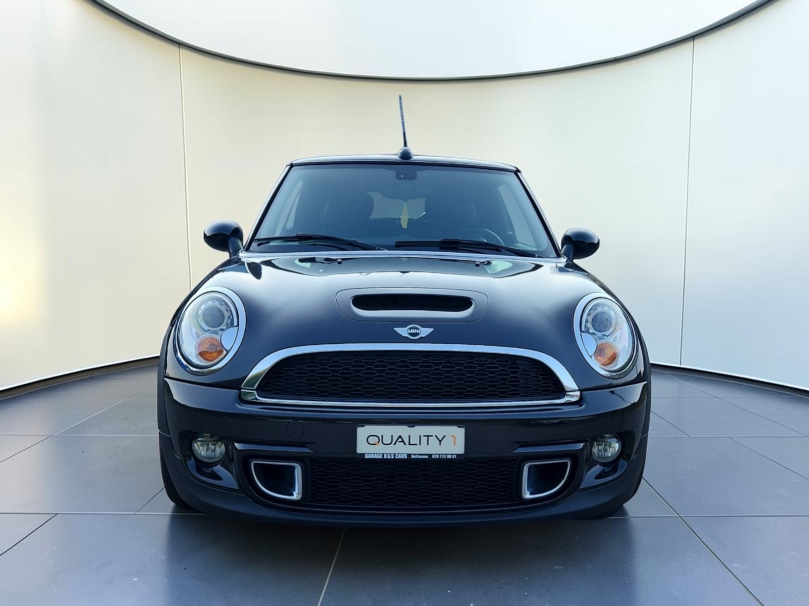 MINI Cooper S Cabriolet Steptronic-image-1