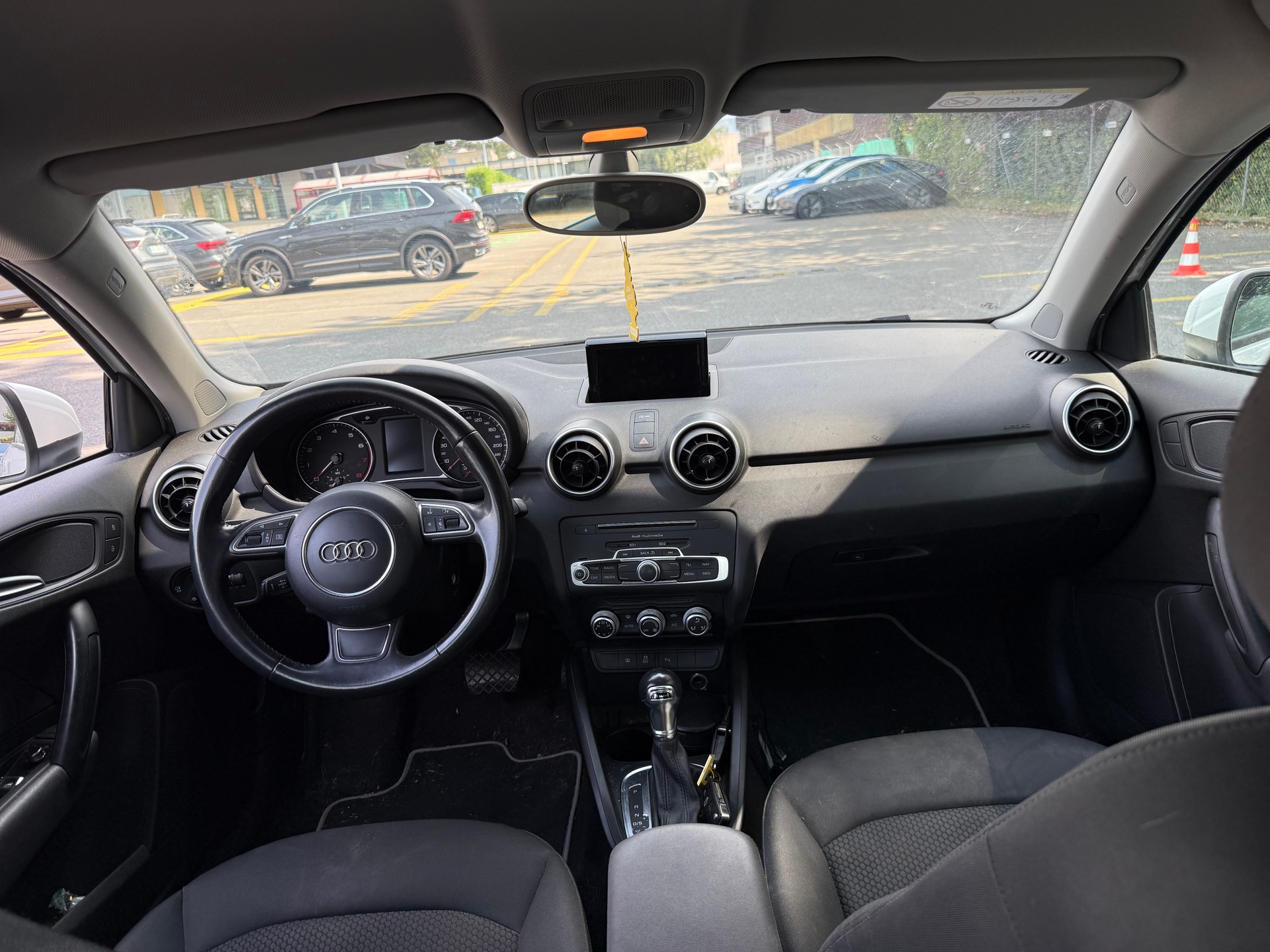 AUDI A1 Sportback 1.0 TFSI S-tronic-image-7