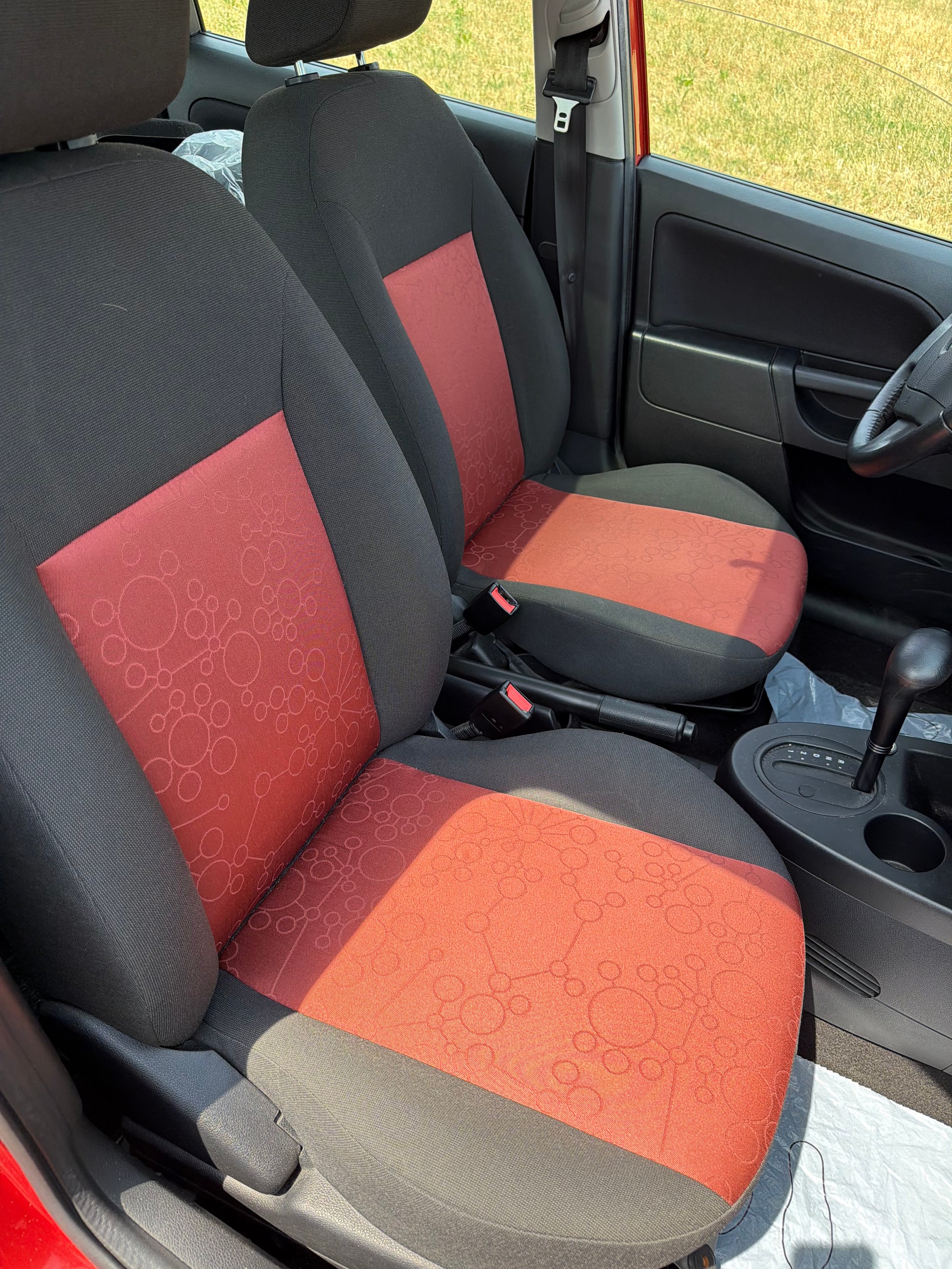 FORD Fiesta 1.6 16V Ghia . Automat.-image-8
