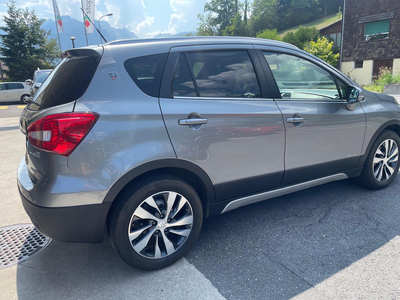 SUZUKI SX4 S-Cross 1.4 16V Piz Sulai 4WD Automatic-image-5