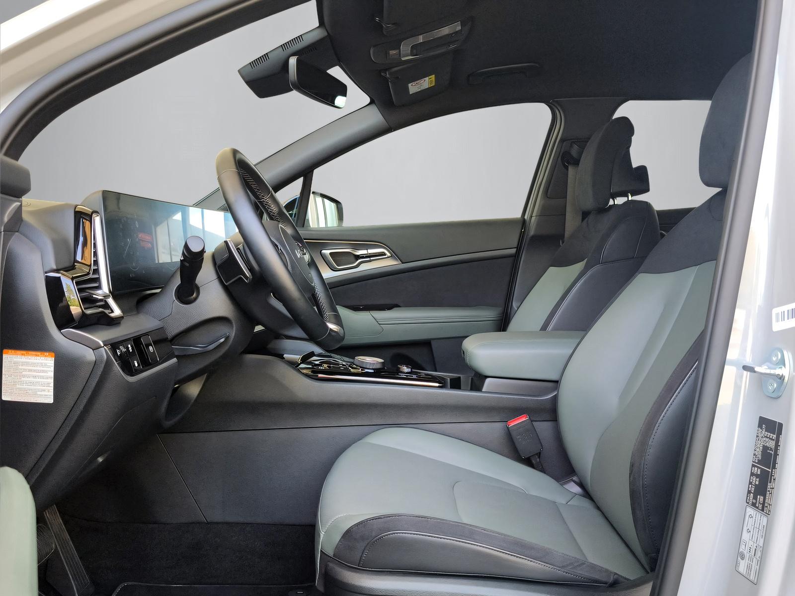 KIA Sportage 1.6 T-GDi PHEV Power Edition-image-4