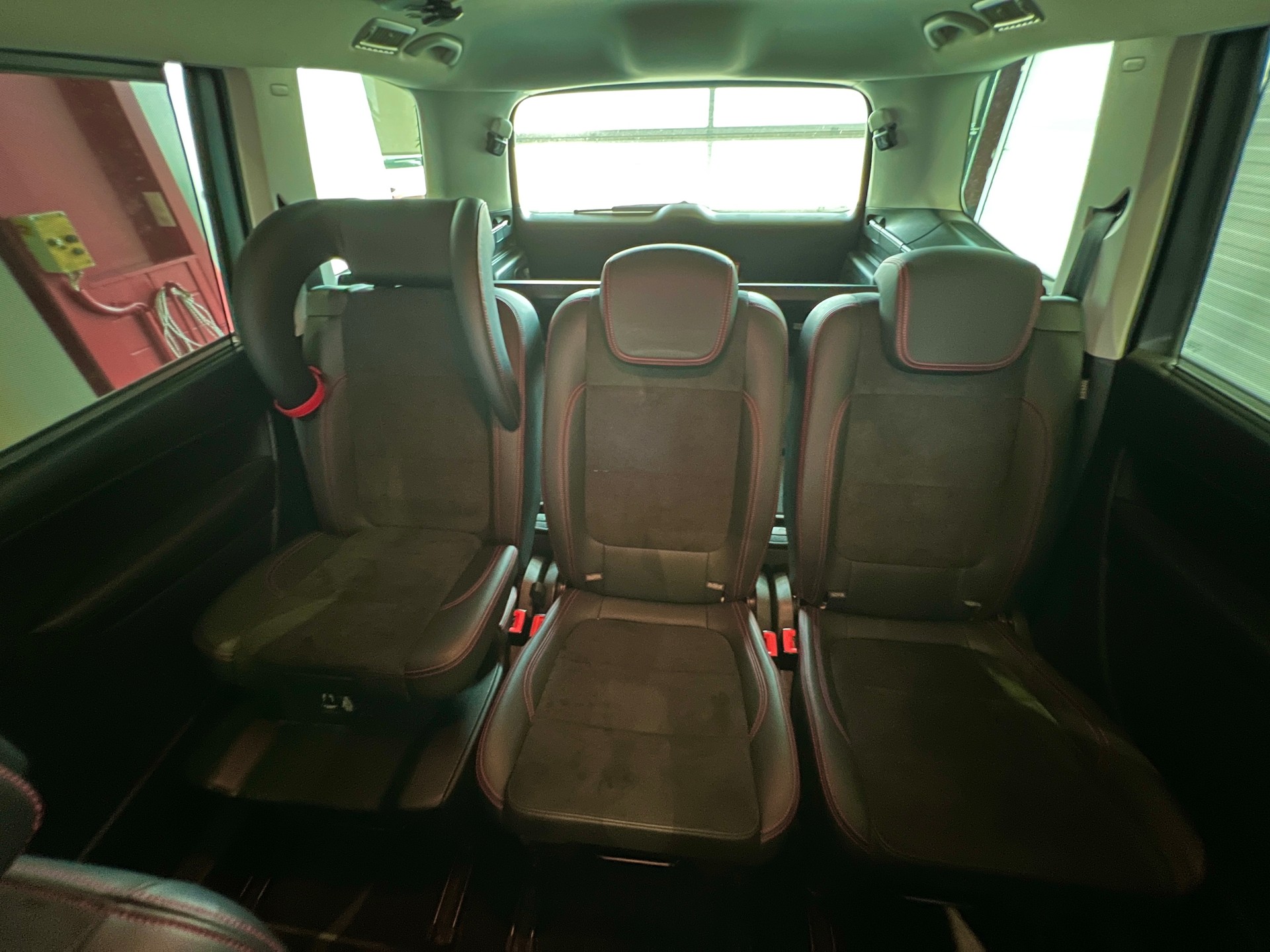 SEAT Alhambra 2.0 TSI FR Line DSG-image-29