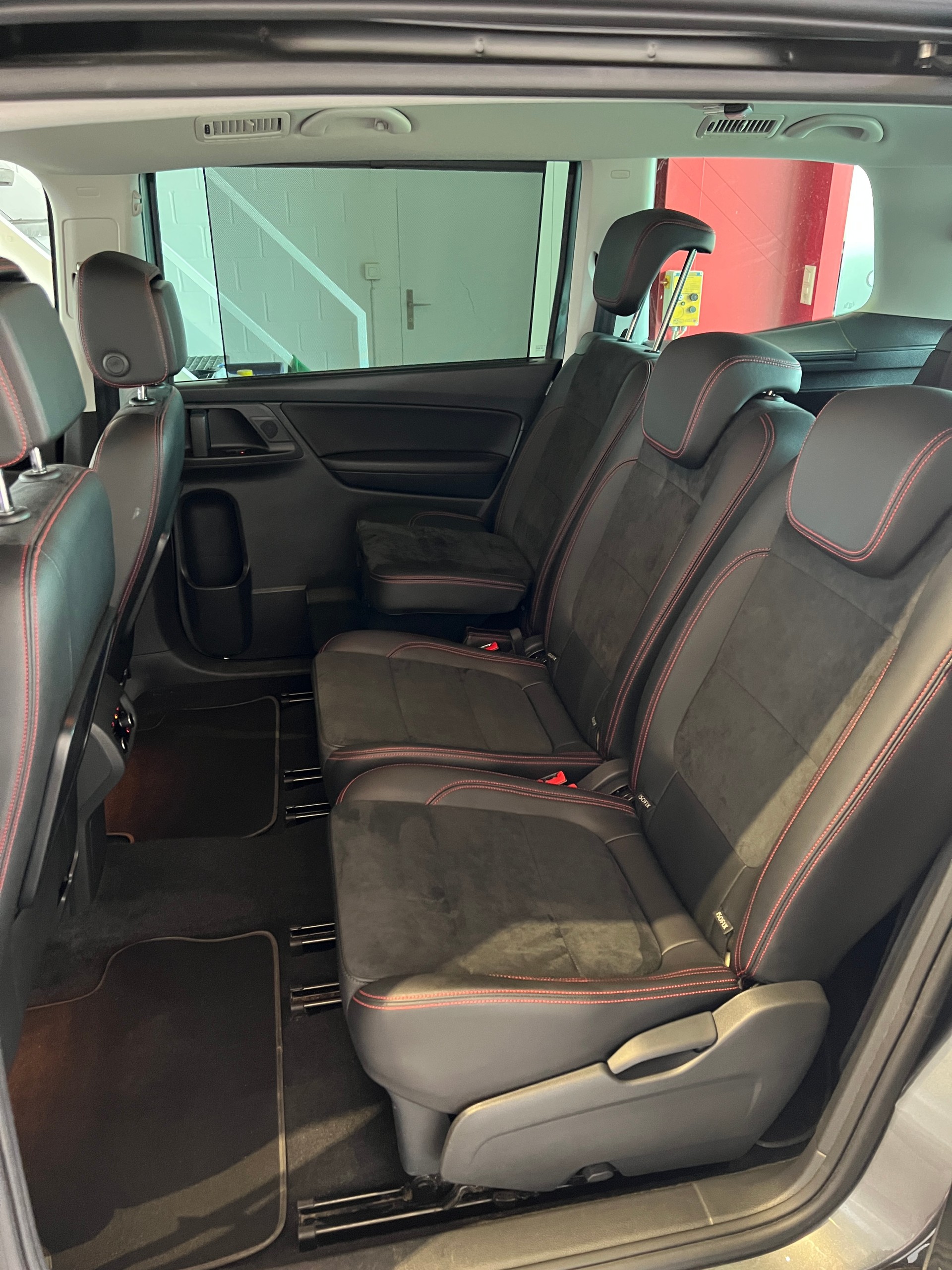 SEAT Alhambra 2.0 TSI FR Line DSG-image-12