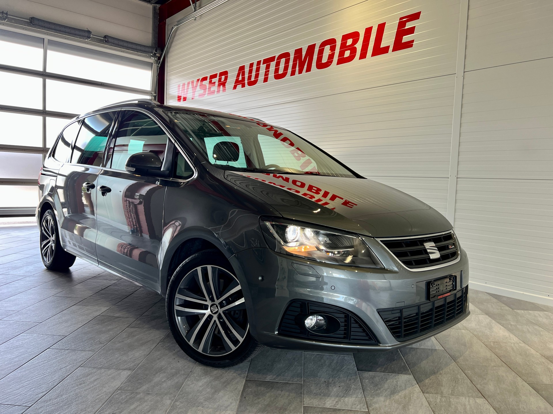 SEAT Alhambra 2.0 TSI FR Line DSG-image-0