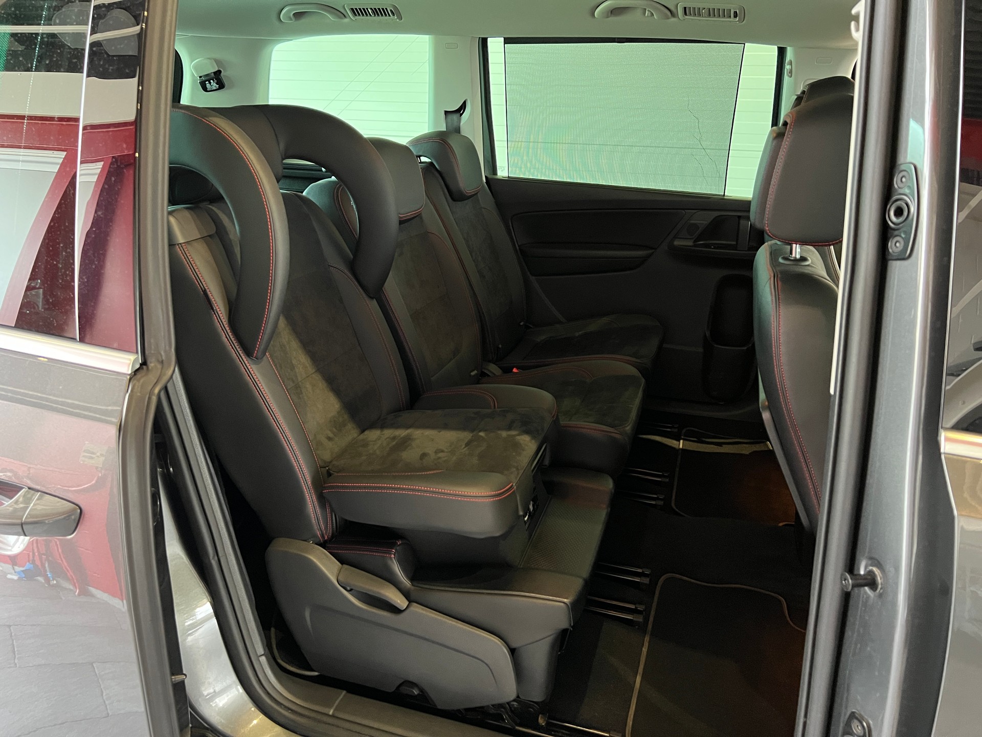 SEAT Alhambra 2.0 TSI FR Line DSG-image-13