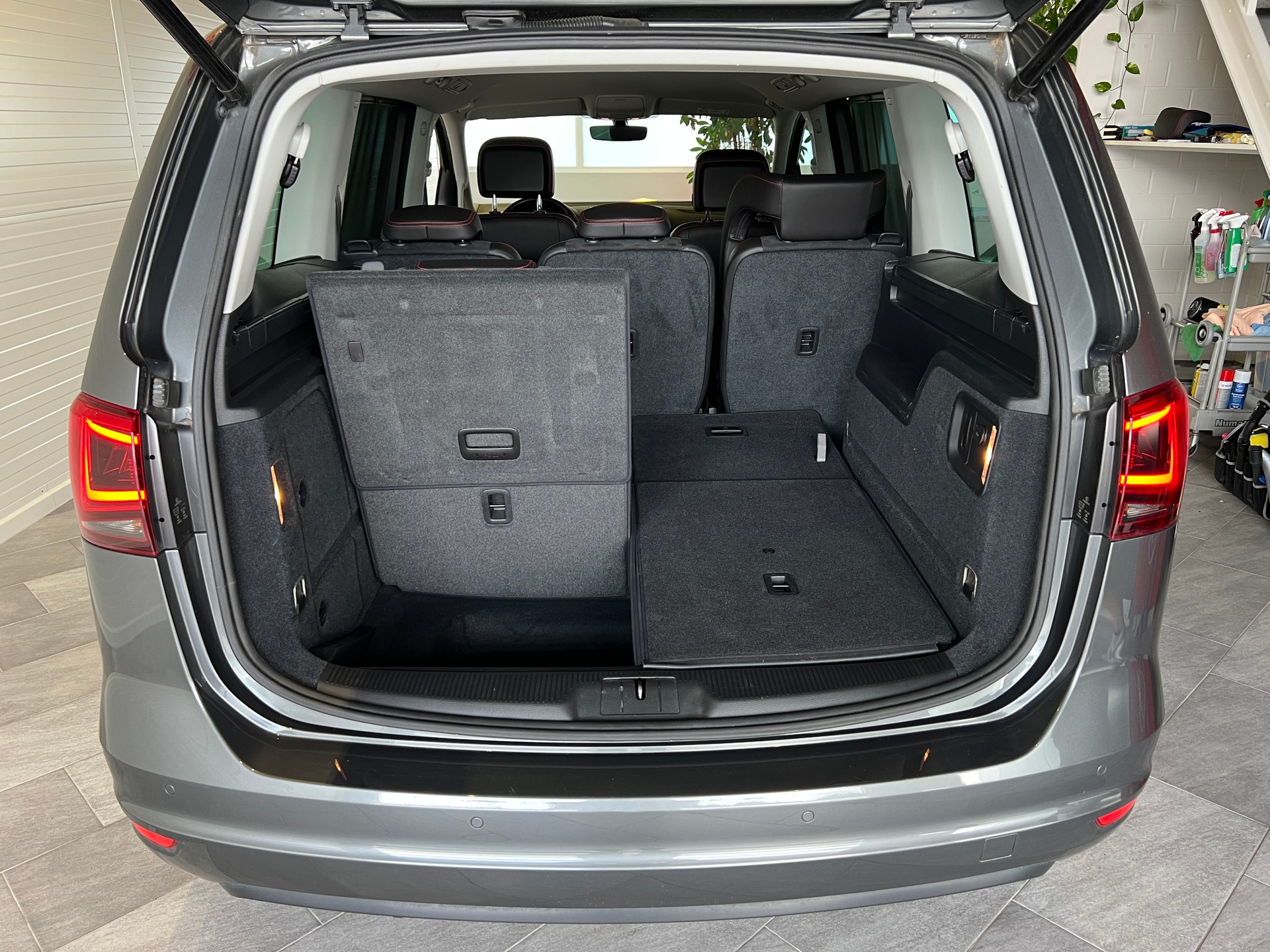 SEAT Alhambra 2.0 TSI FR Line DSG-image-17