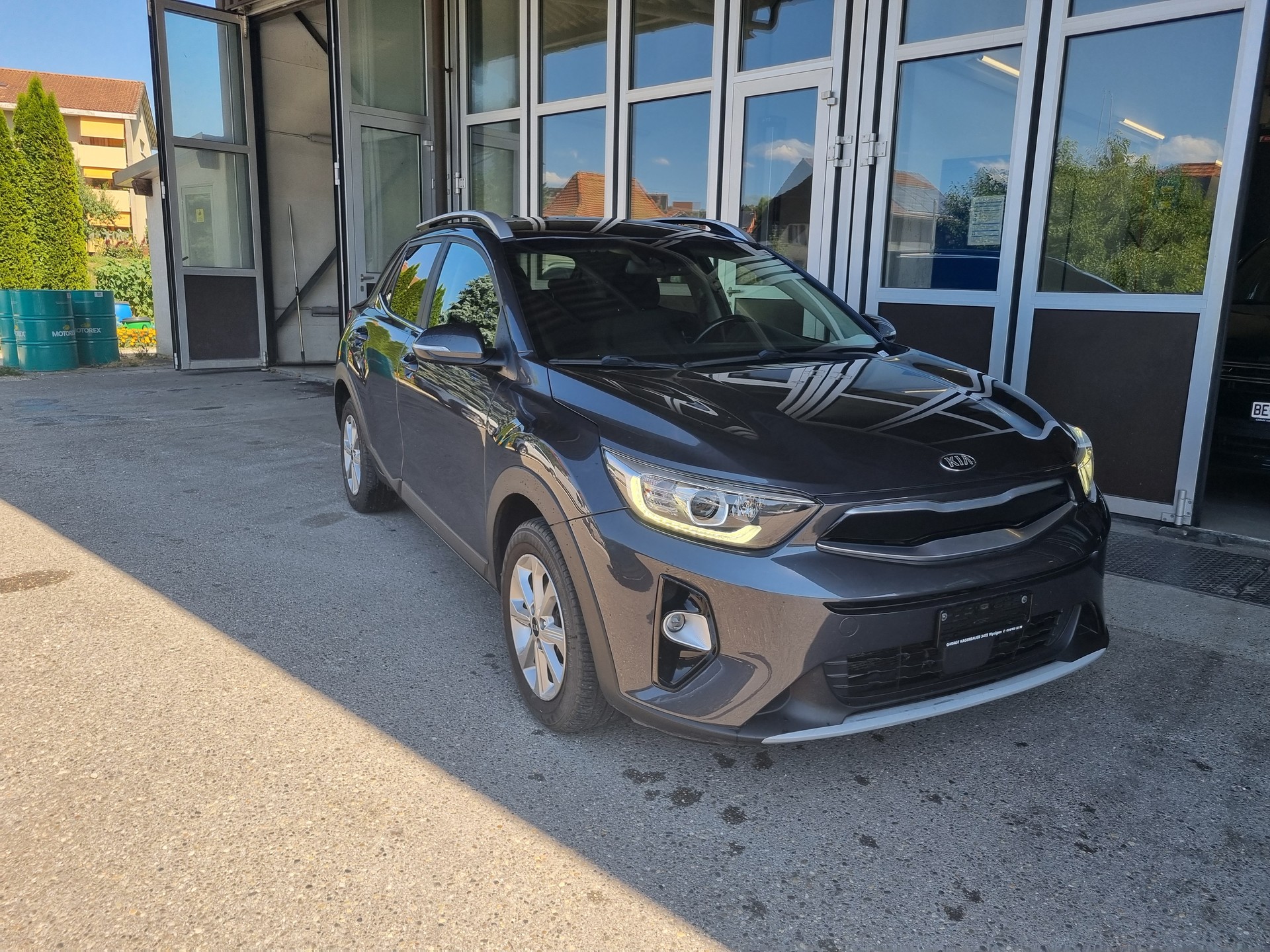 KIA Stonic 1.0 T-GDi-image-1