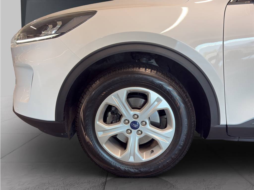 FORD Kuga 2.0 TDCi EcoBlue Titanium 4WD-image-15