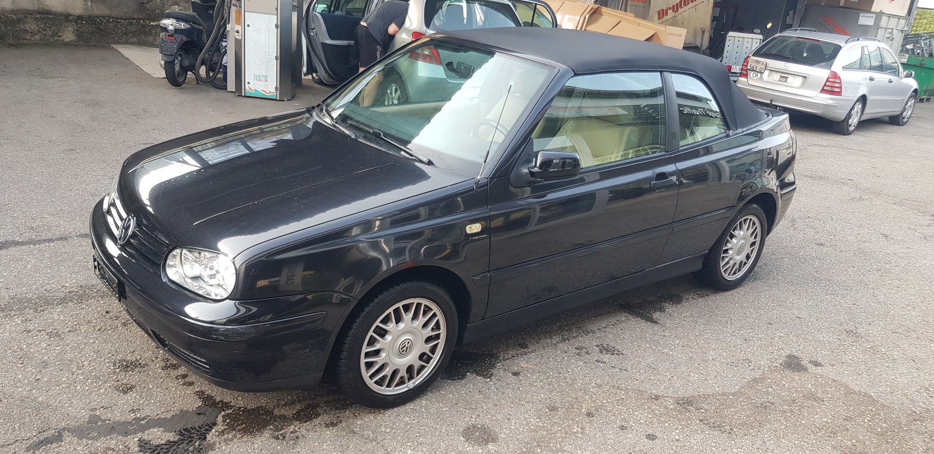 VW Golf Cabriolet 2000 Highline Sunshine-image-0