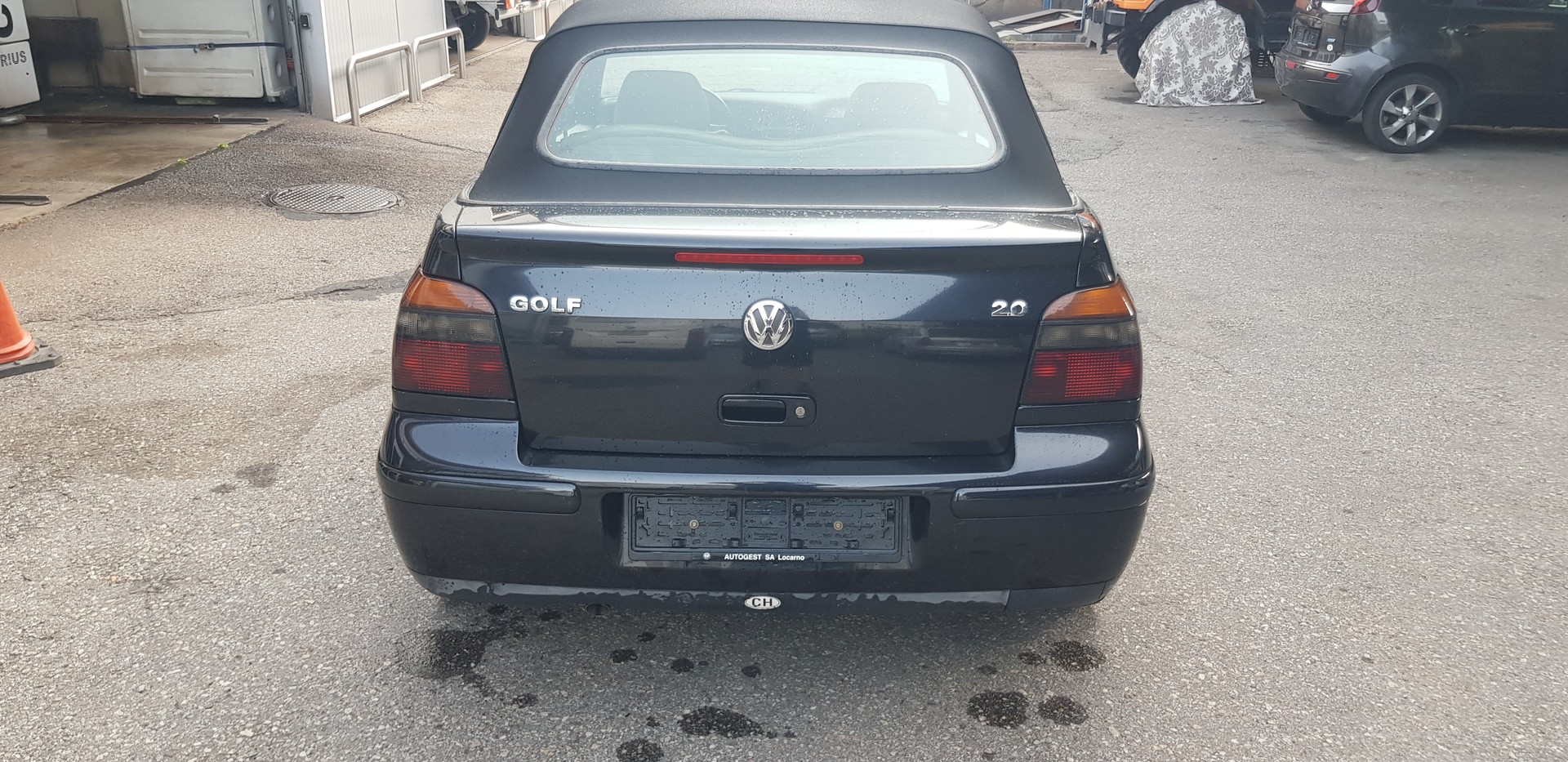 VW Golf Cabriolet 2000 Highline Sunshine-image-4