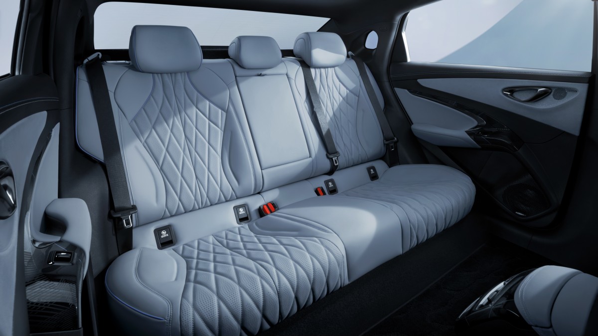 BYD Seal 82,5 kWh Excellence AWD-image-4