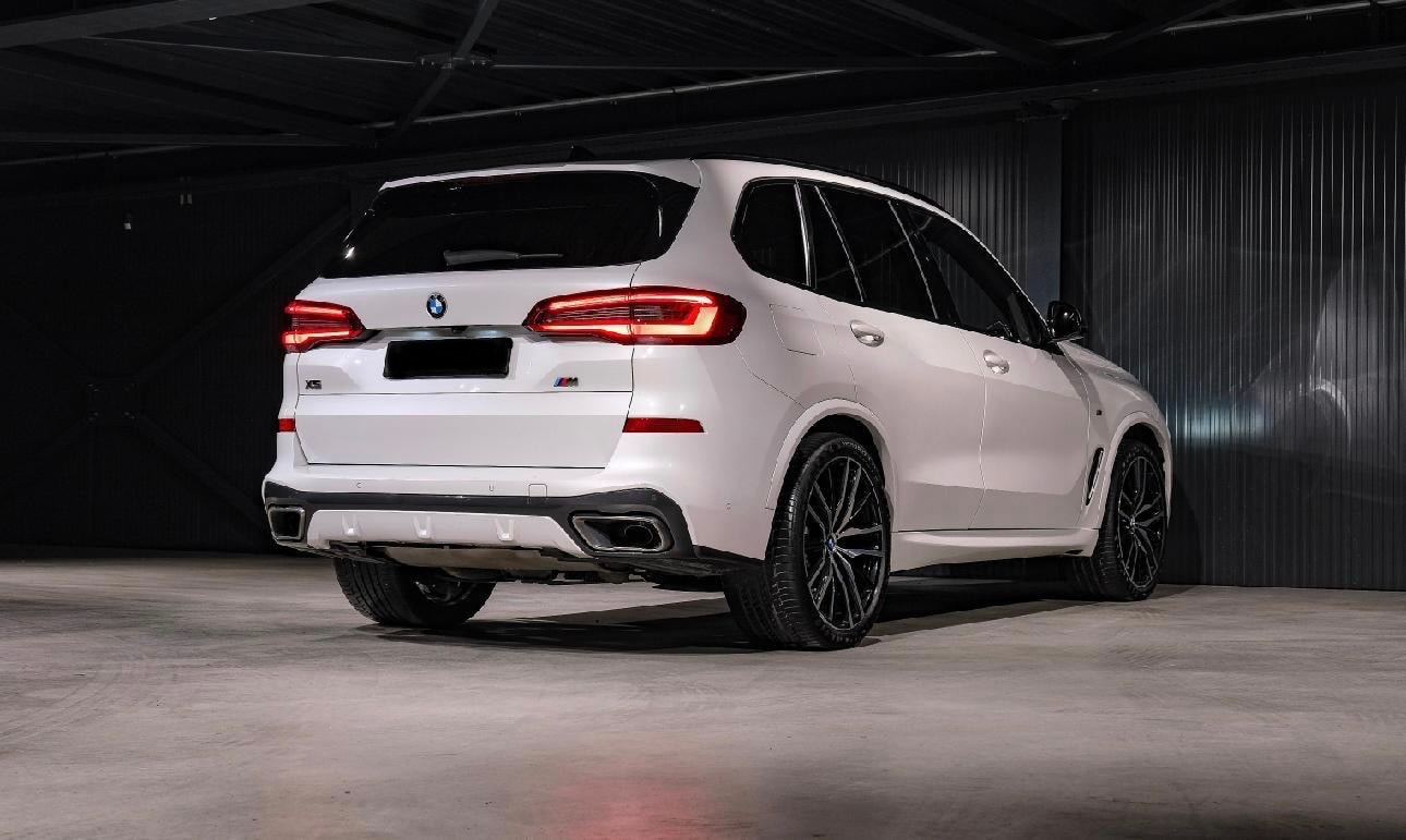 BMW X5 M50d xDrive-image-2
