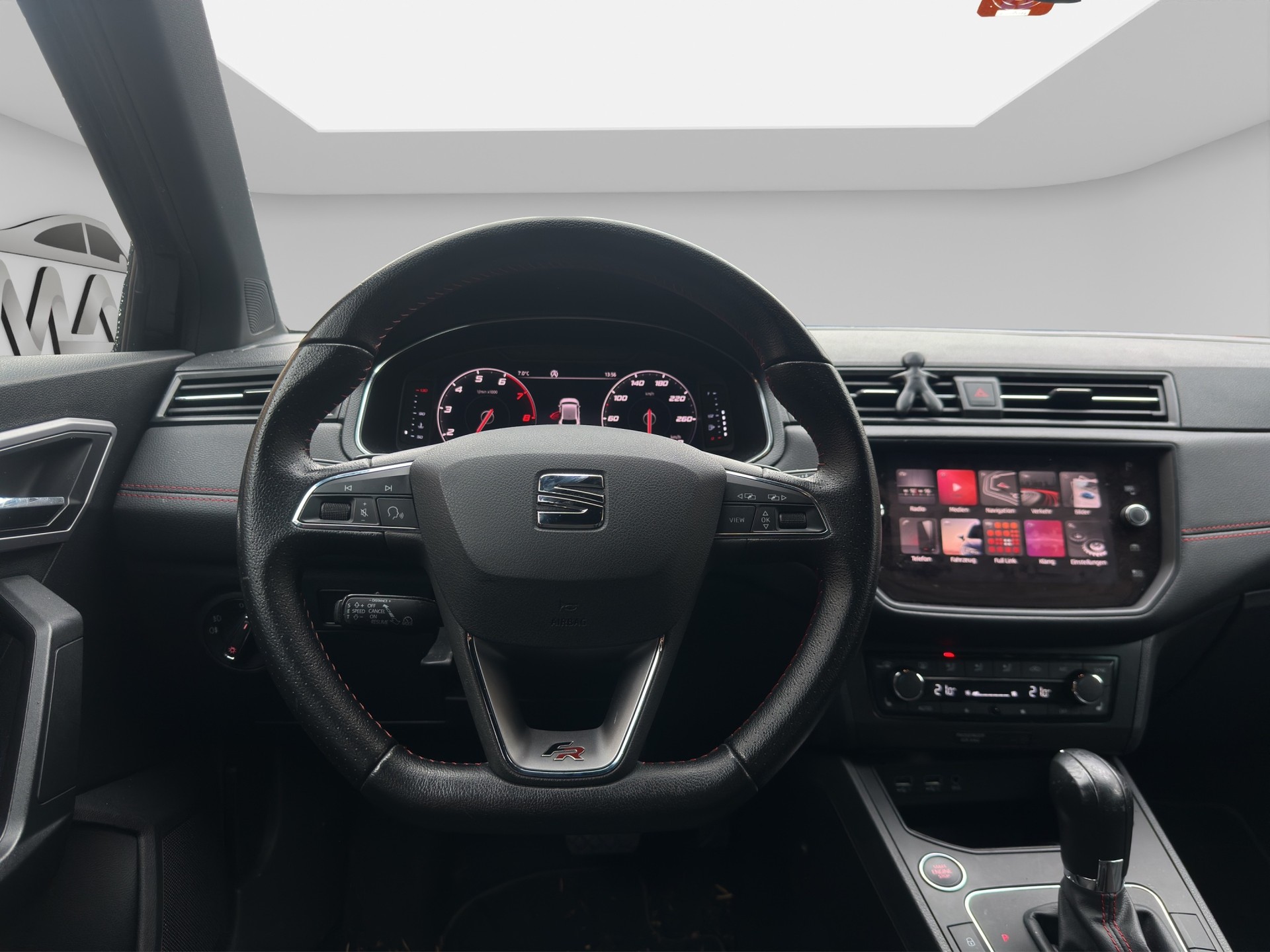 SEAT Ibiza 1.0 EcoTSI DSG Swiss FR-image-9