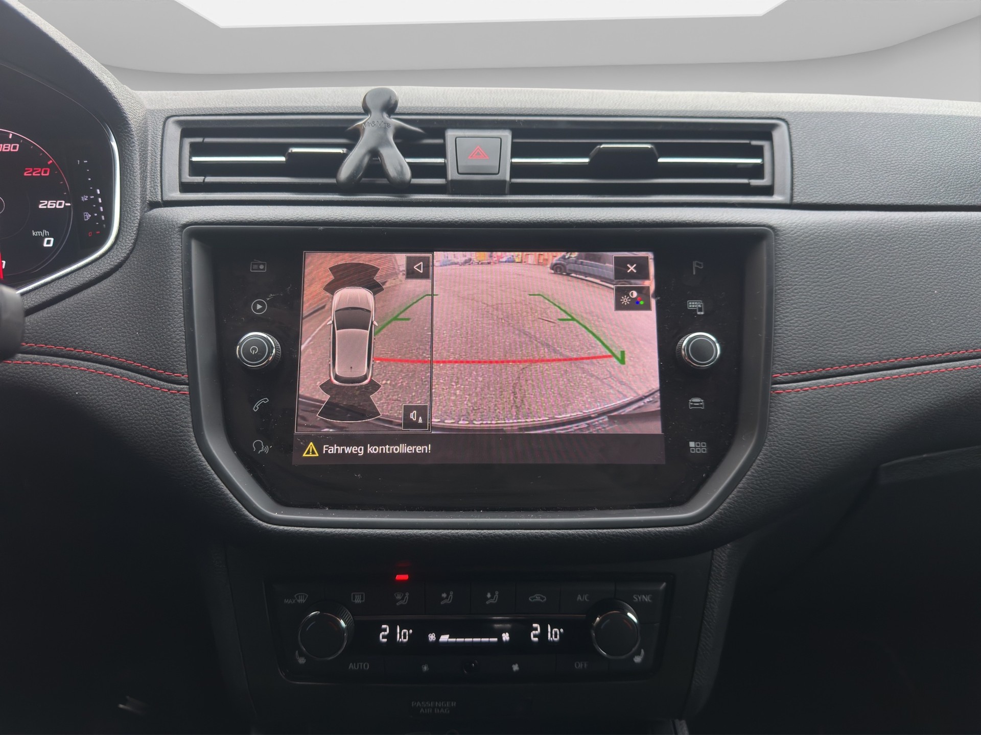 SEAT Ibiza 1.0 EcoTSI DSG Swiss FR-image-14