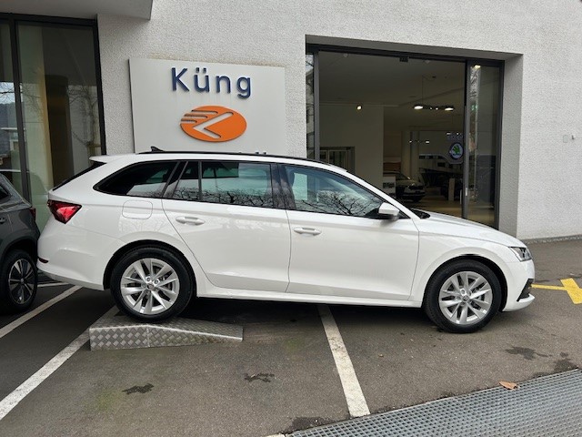 SKODA Octavia Combi 2.0 TDI DSG Selection-image-3