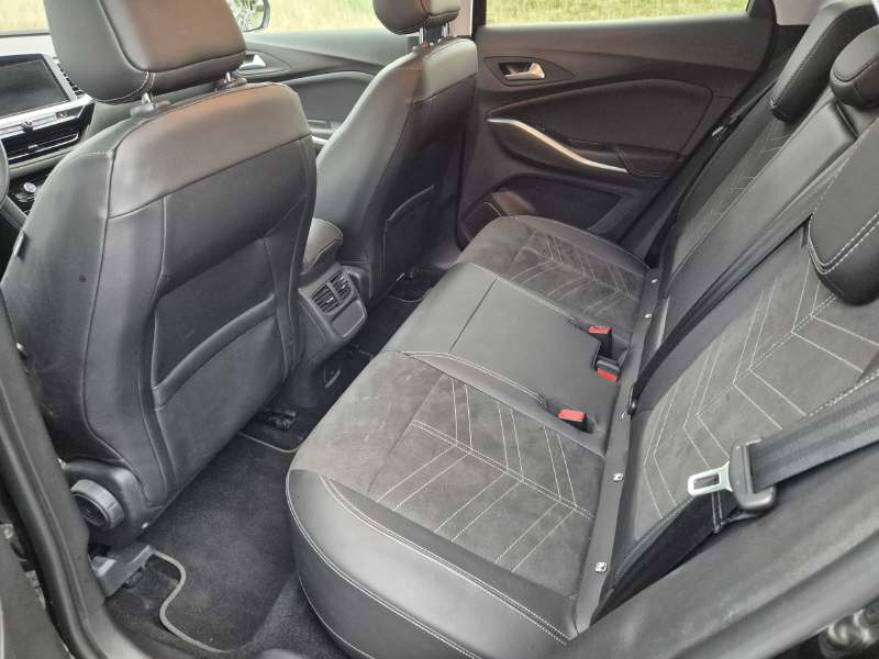 OPEL Grandland-image-14