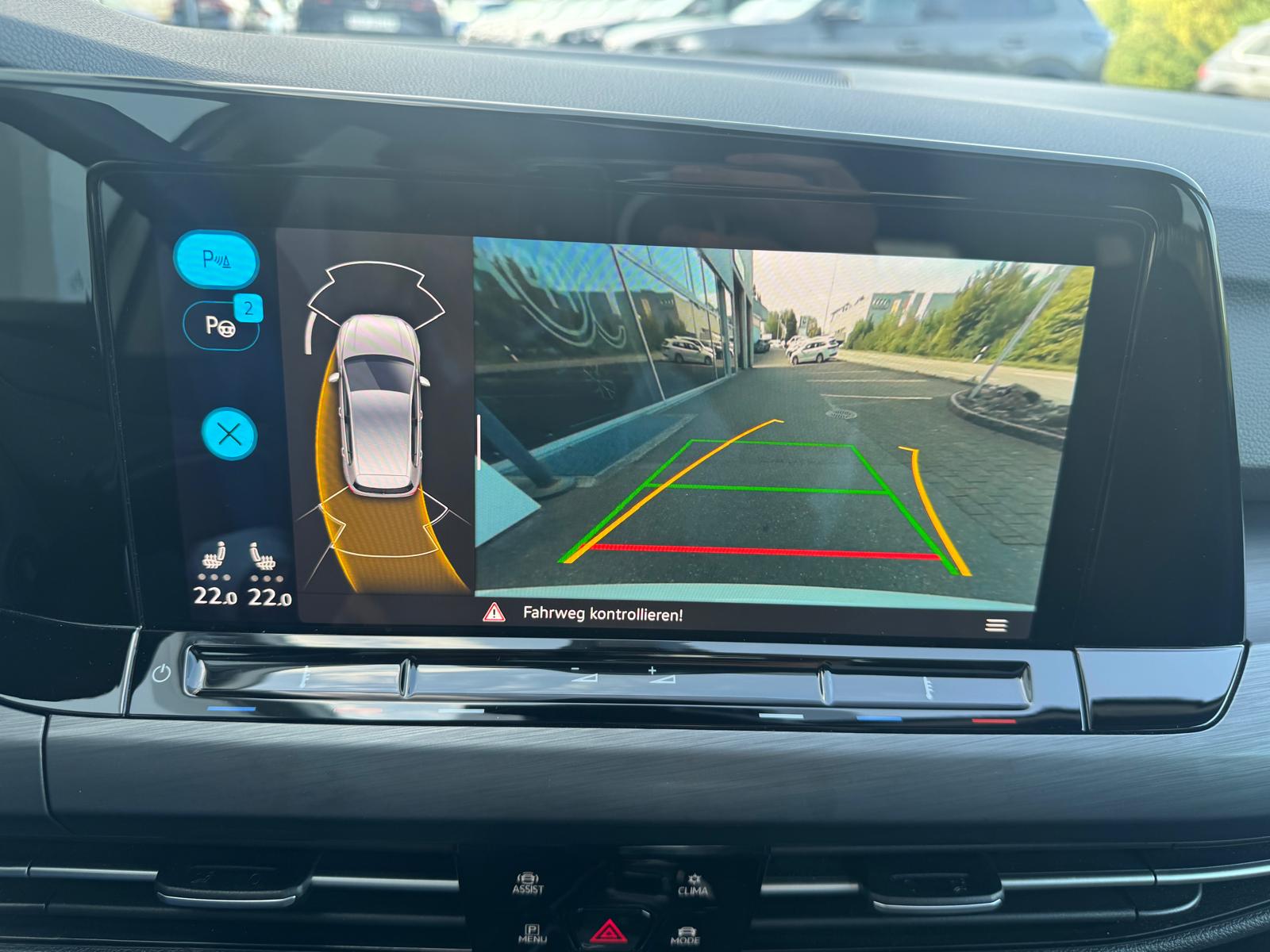 VW Golf 2.0 TSI Style DSG 4 Motion-image-11