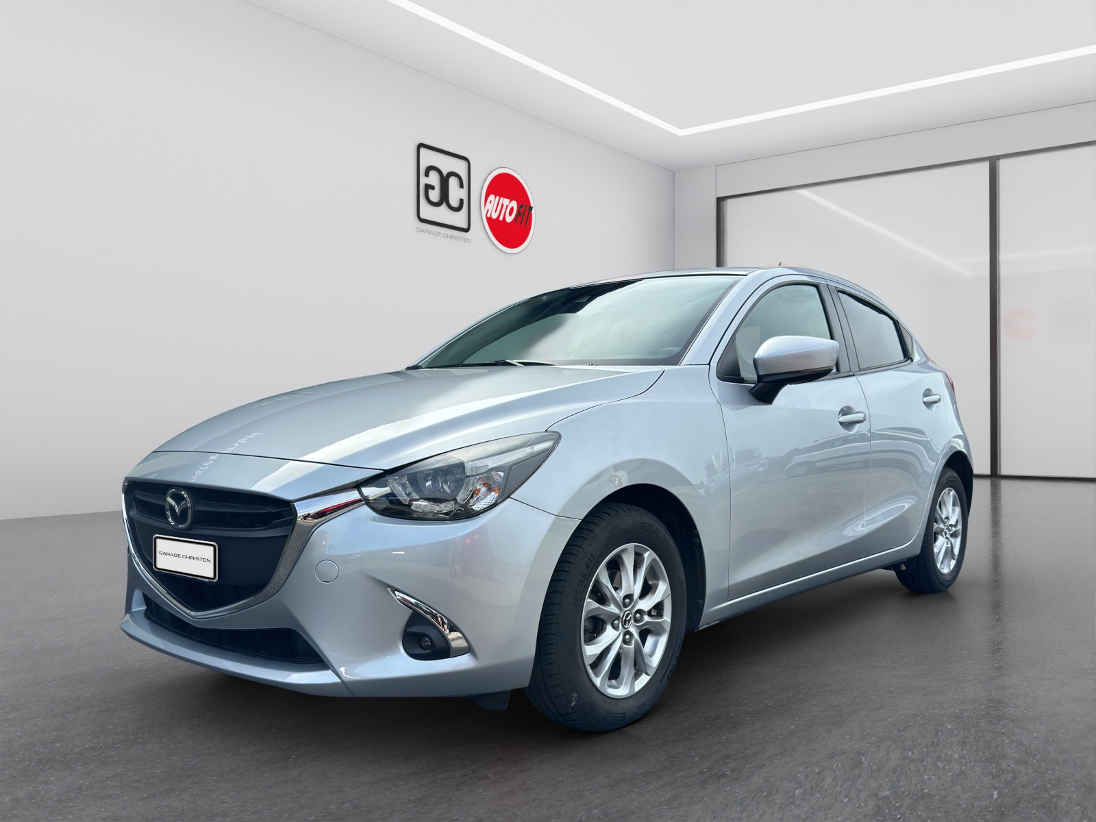 Car photo