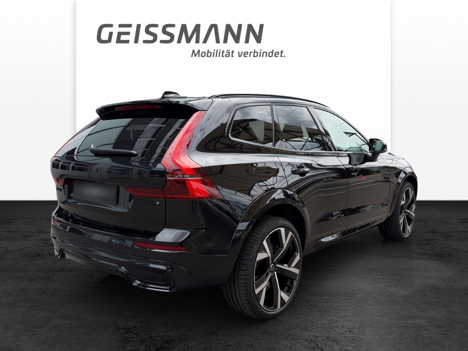 VOLVO XC60 2.0 T8 TE Black Edition eAWD-image-5