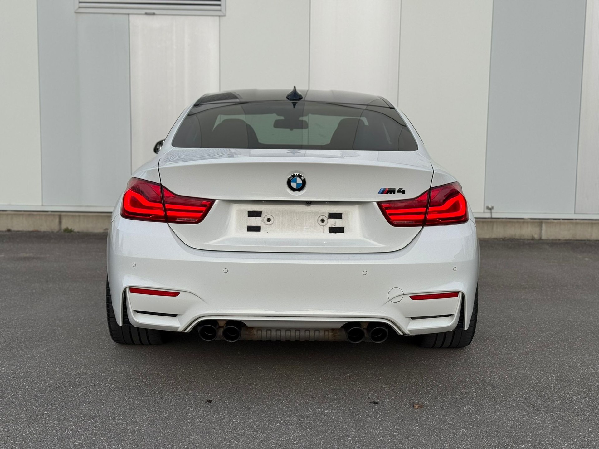 BMW M4 Coupé Competition DKG-image-4