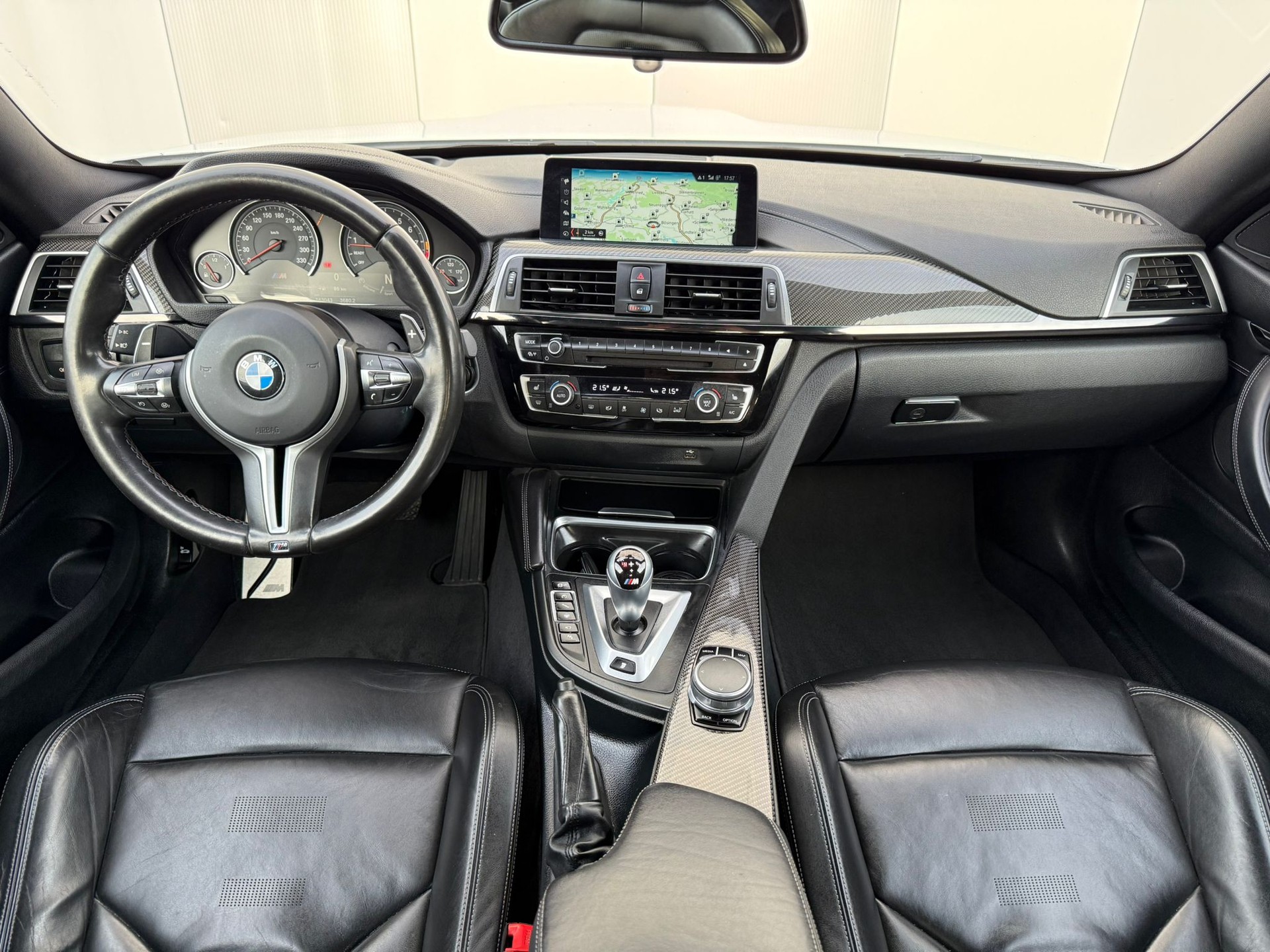 BMW M4 Coupé Competition DKG-image-9