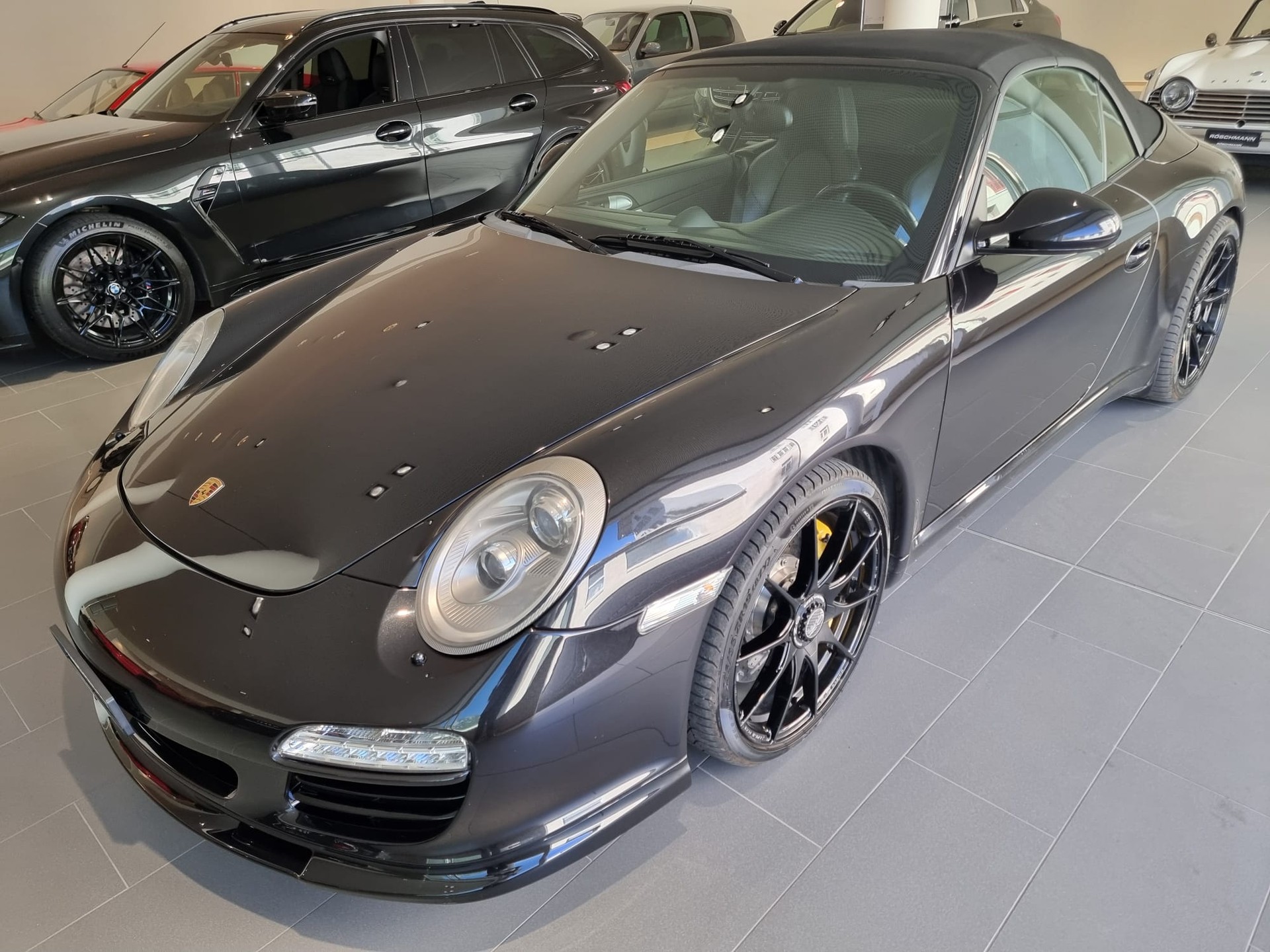 PORSCHE Carrera S Cabrio-image-4