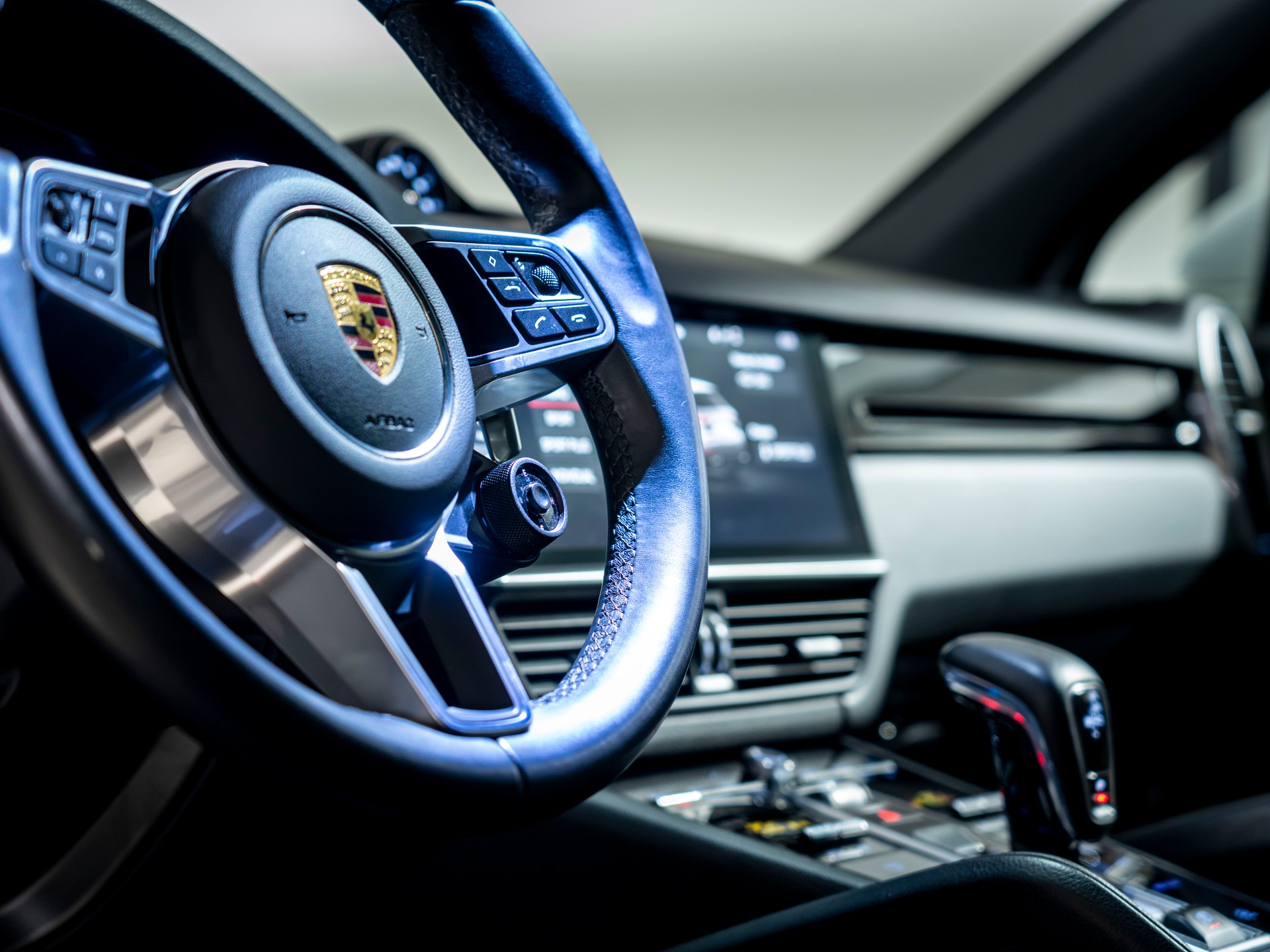 PORSCHE Cayenne E-Hybrid-image-16