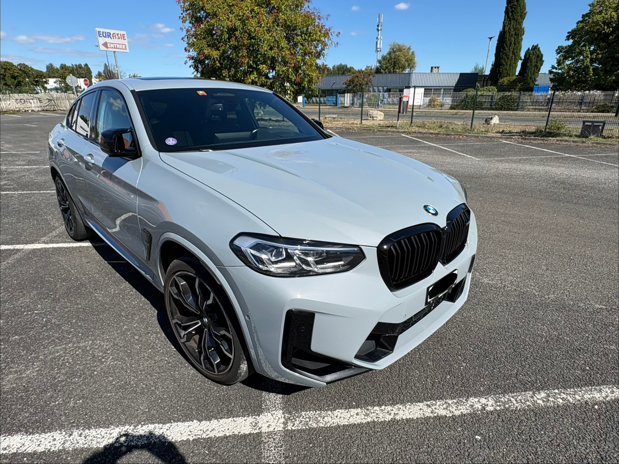 Car photo