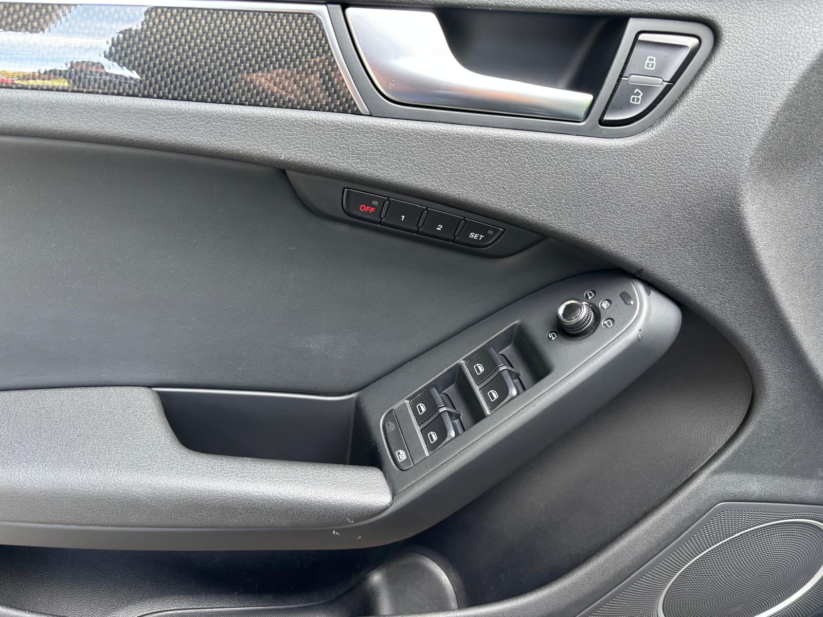 AUDI S4 Avant 3.0 TFSI quattro S-tronic-image-11