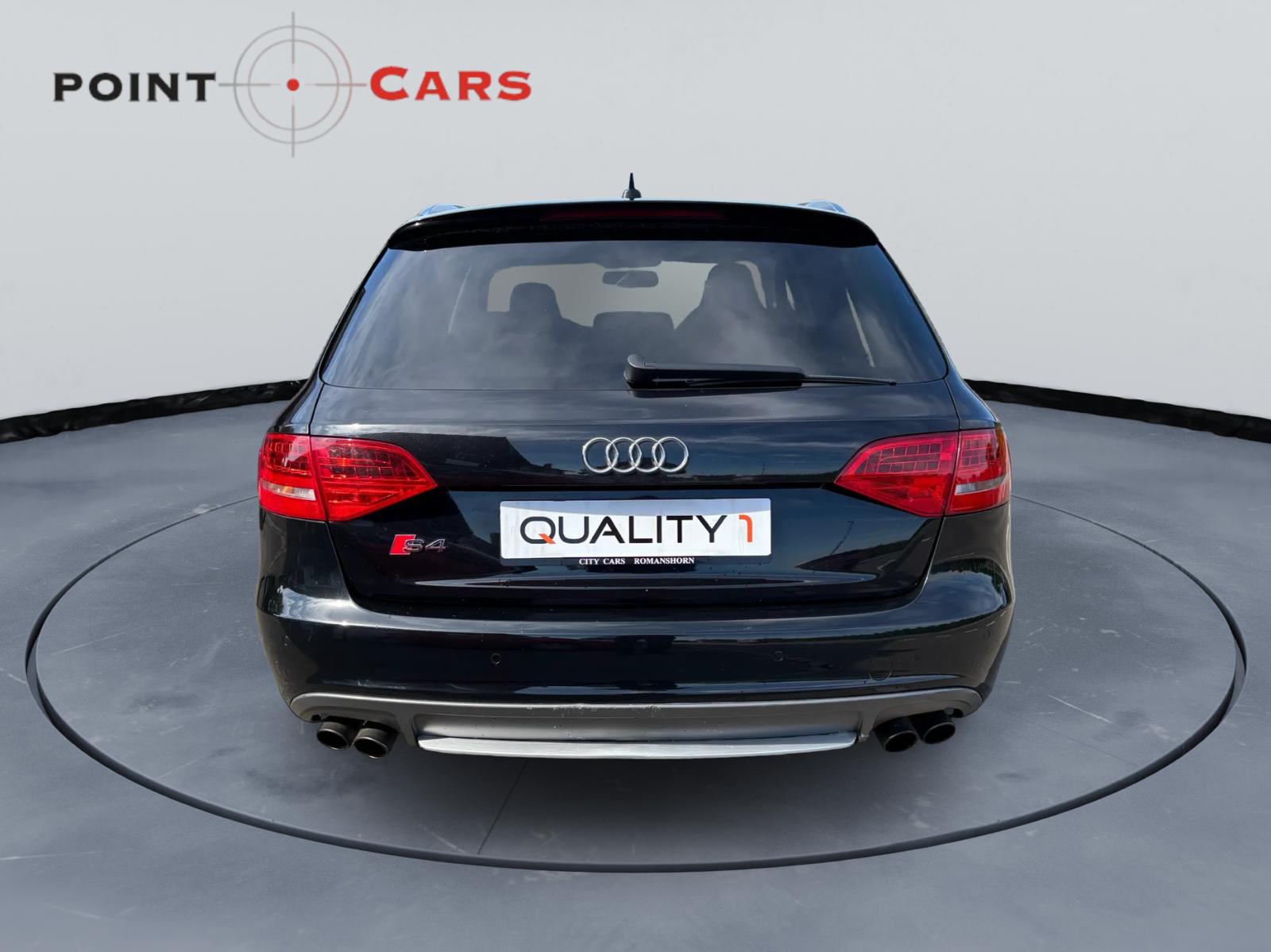 AUDI S4 Avant 3.0 TFSI quattro S-tronic-image-3