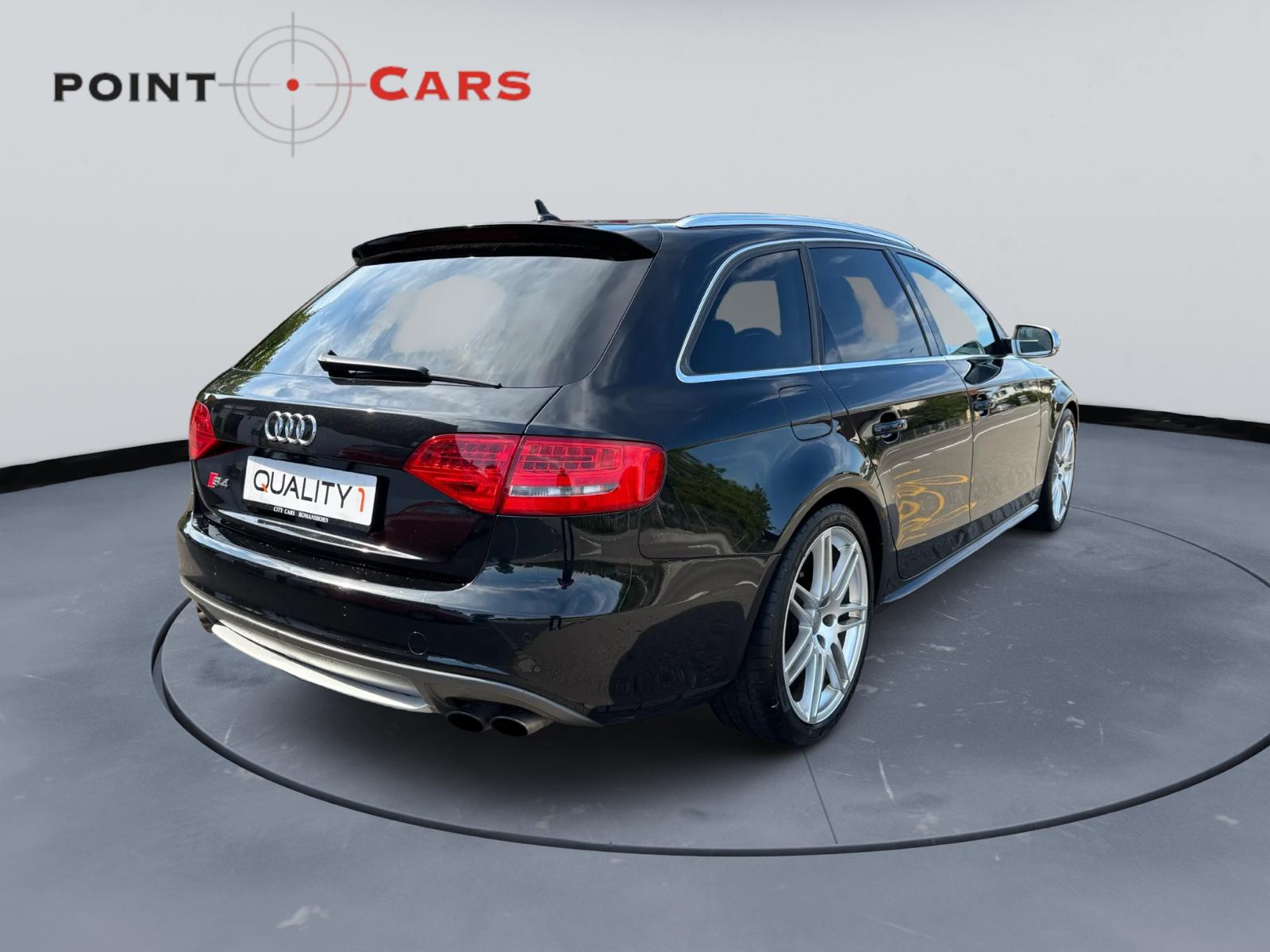 AUDI S4 Avant 3.0 TFSI quattro S-tronic-image-4