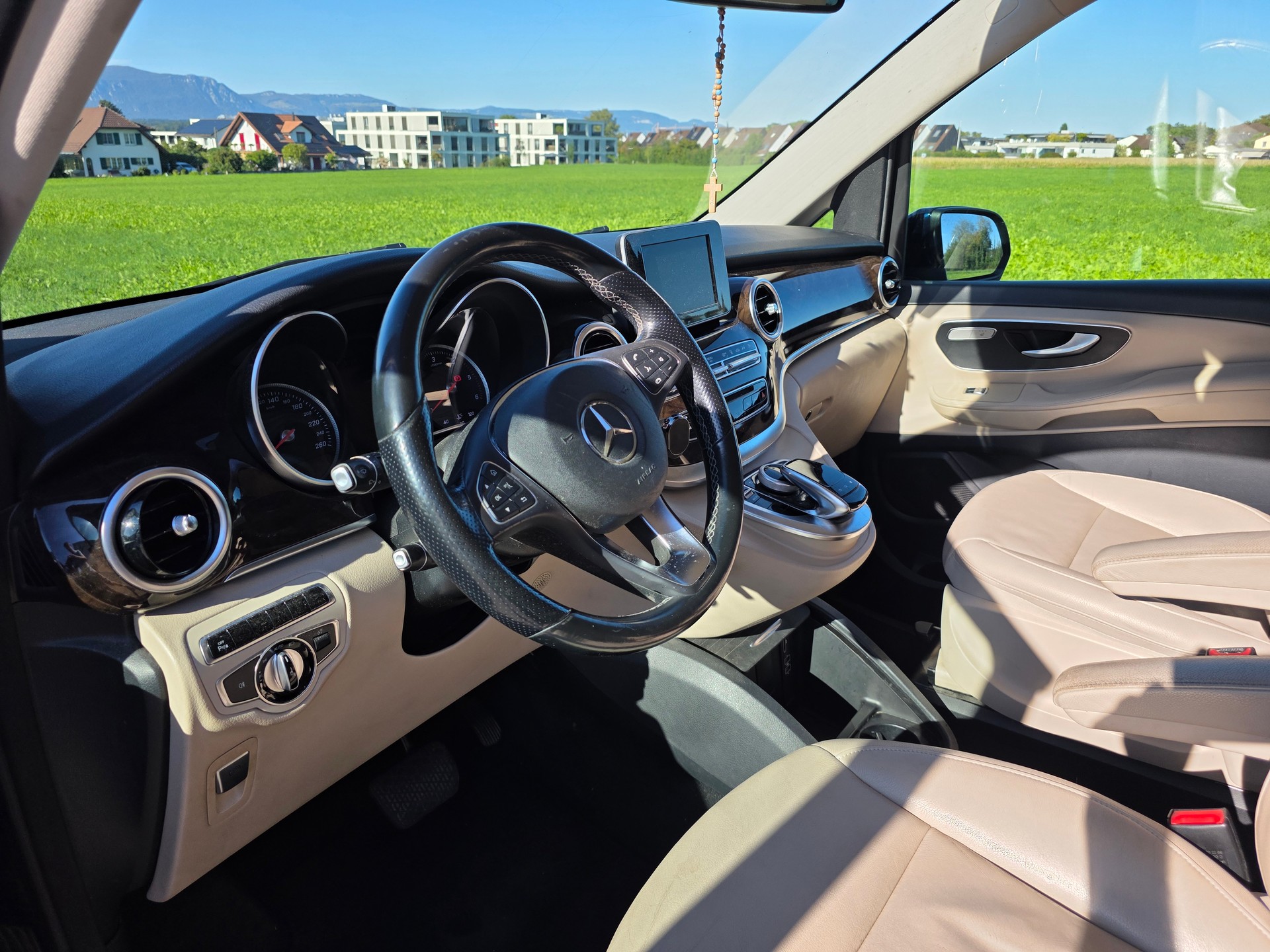 MERCEDES-BENZ BlueTec Avantgarde L-image-2