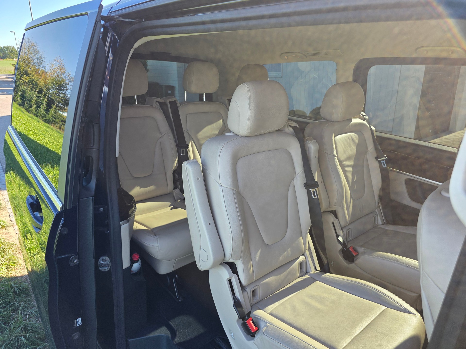MERCEDES-BENZ BlueTec Avantgarde L-image-4