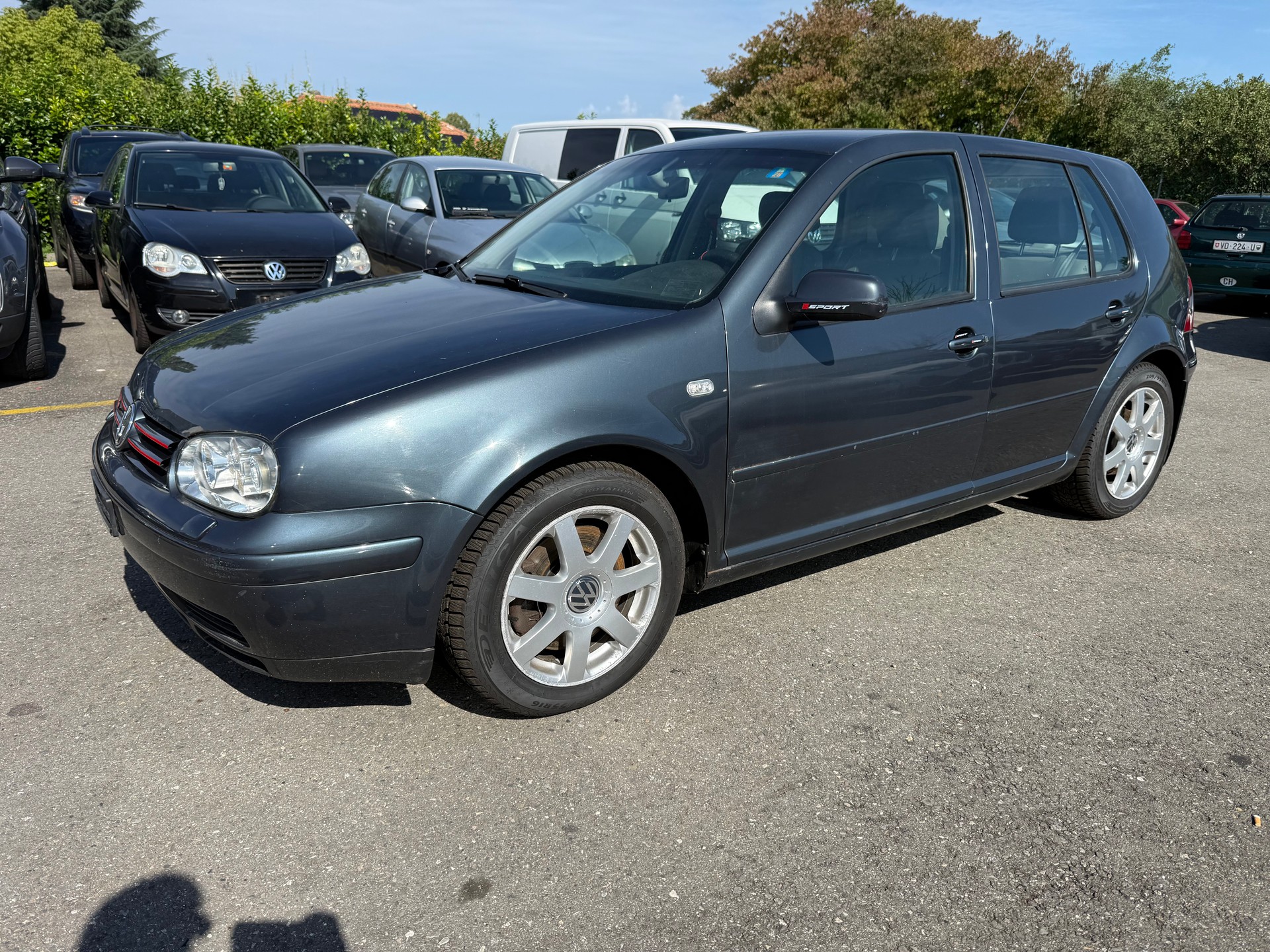 VW Golf 2.8 Highline 4Motion-image-1
