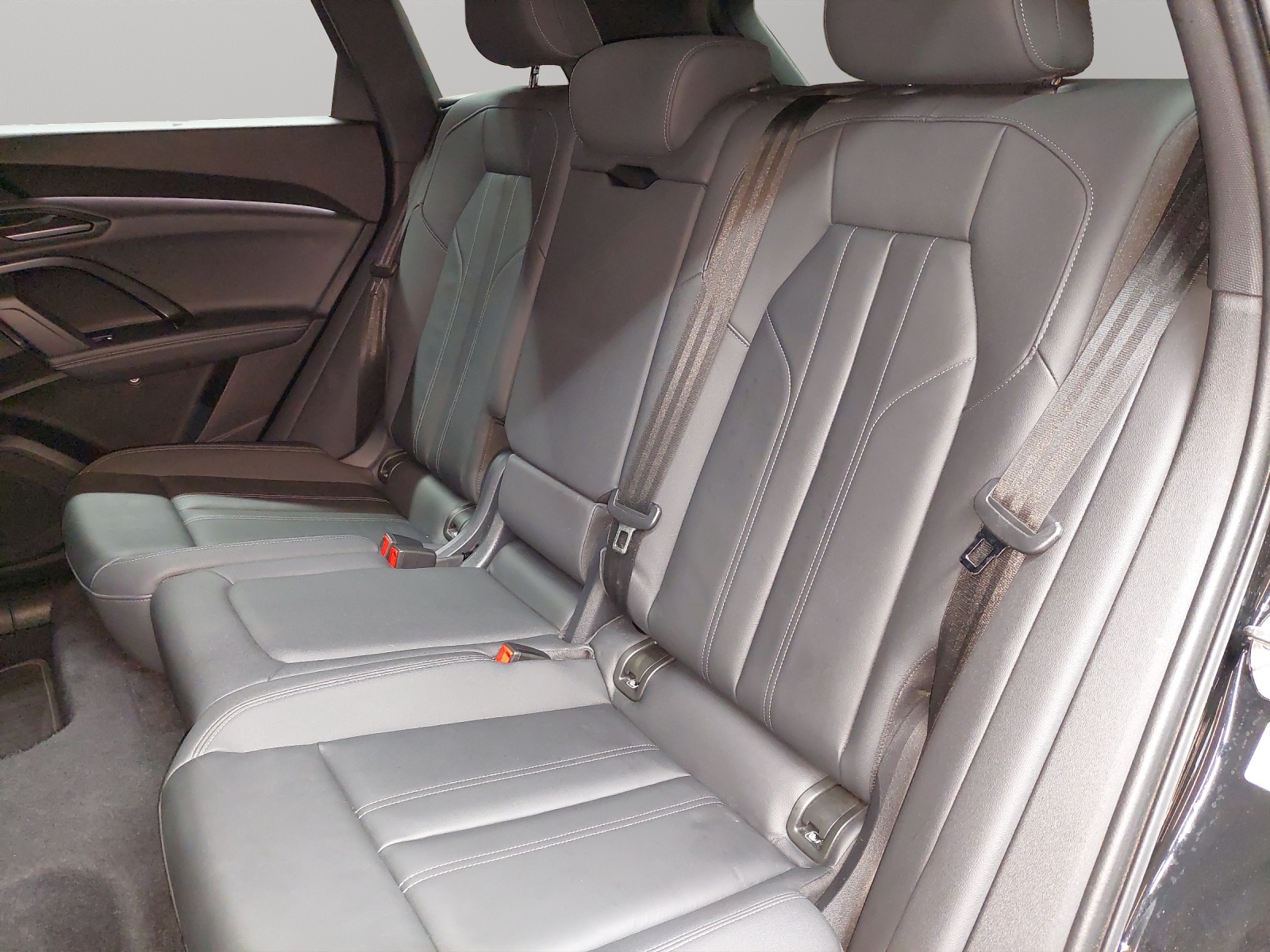 AUDI Q5 TDI quattro 150 kW S-tronic-image-7