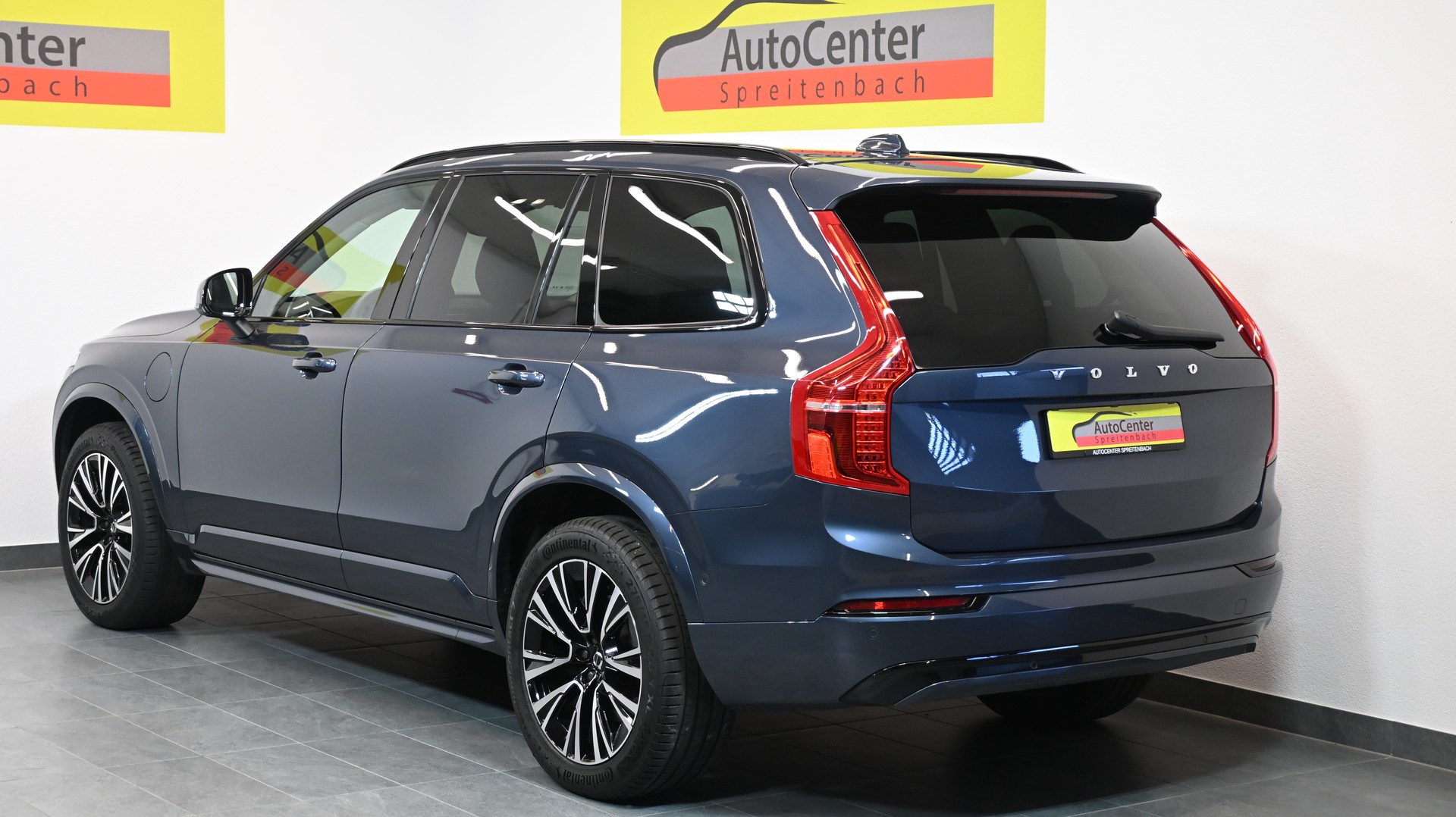 VOLVO XC90 T8 eAWD PluginHybrid Ultimate Dark Geartronic-image-12