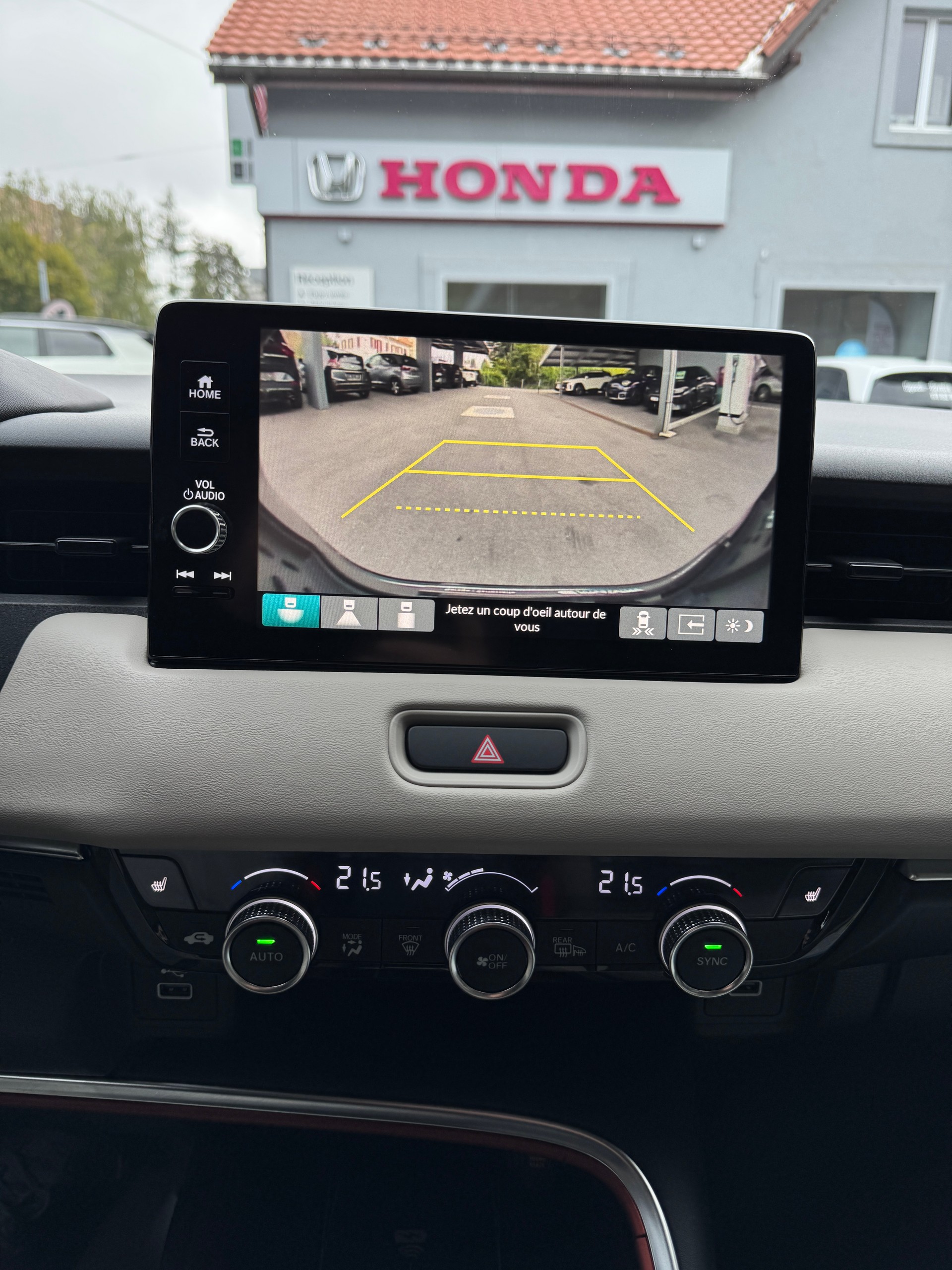 HONDA HR-V 1.5i-MMD Advance Style CVT-image-7