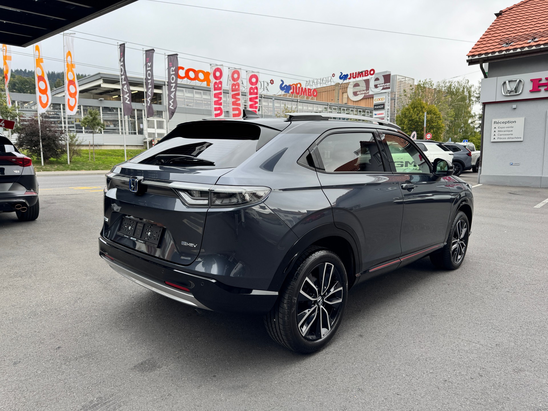 HONDA HR-V 1.5i-MMD Advance Style CVT-image-3