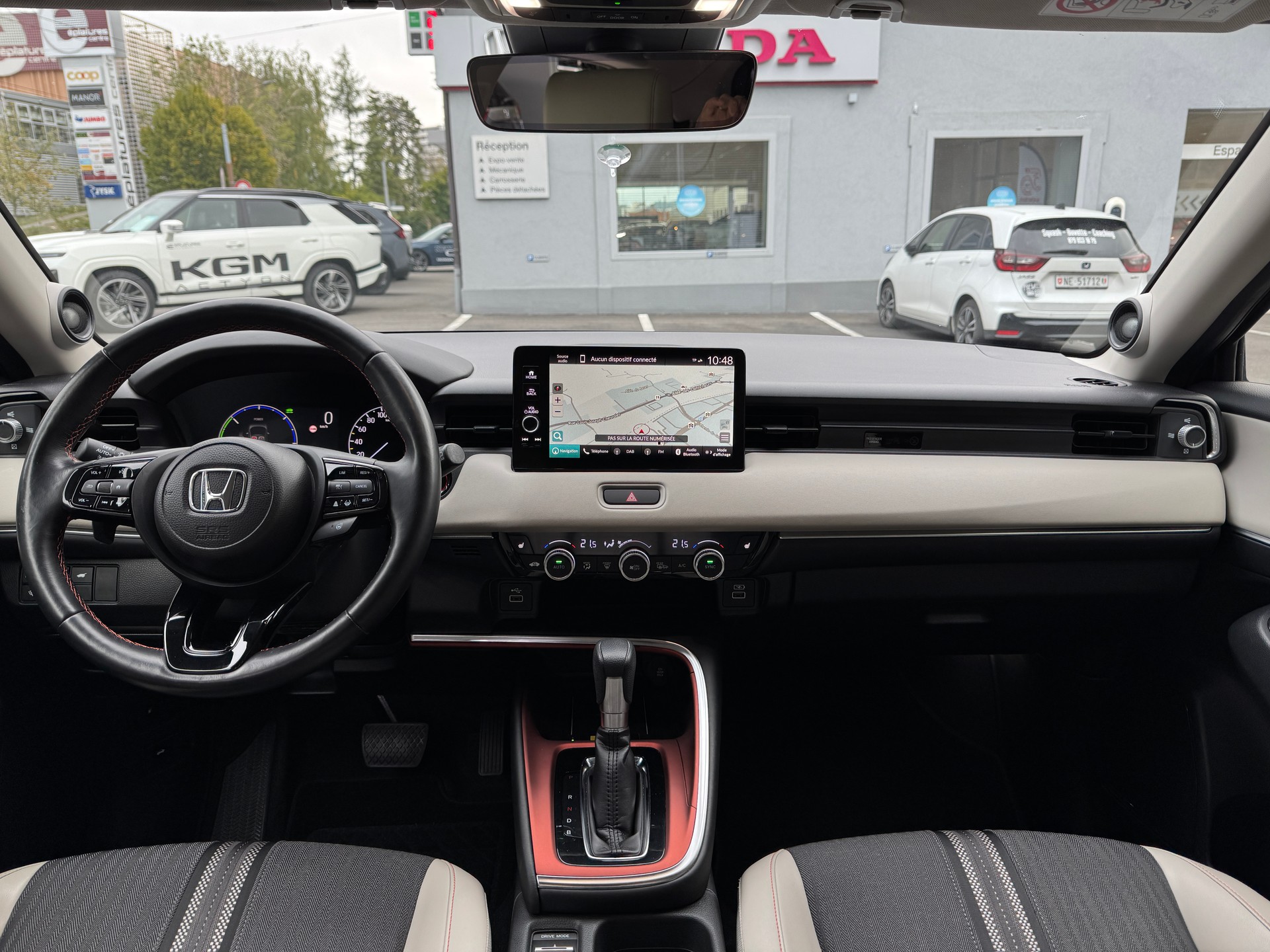 HONDA HR-V 1.5i-MMD Advance Style CVT-image-1