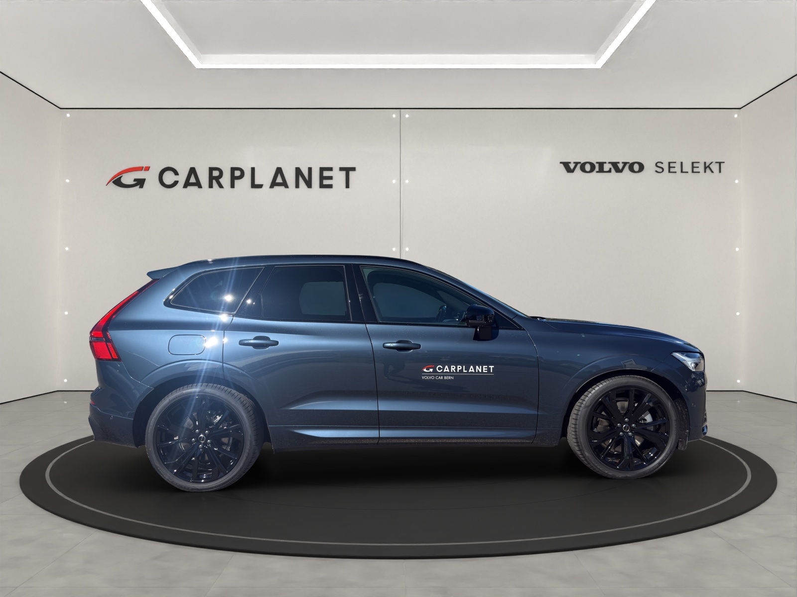 VOLVO XC60 2.0 T8 TE Black Edition eAWD-image-2