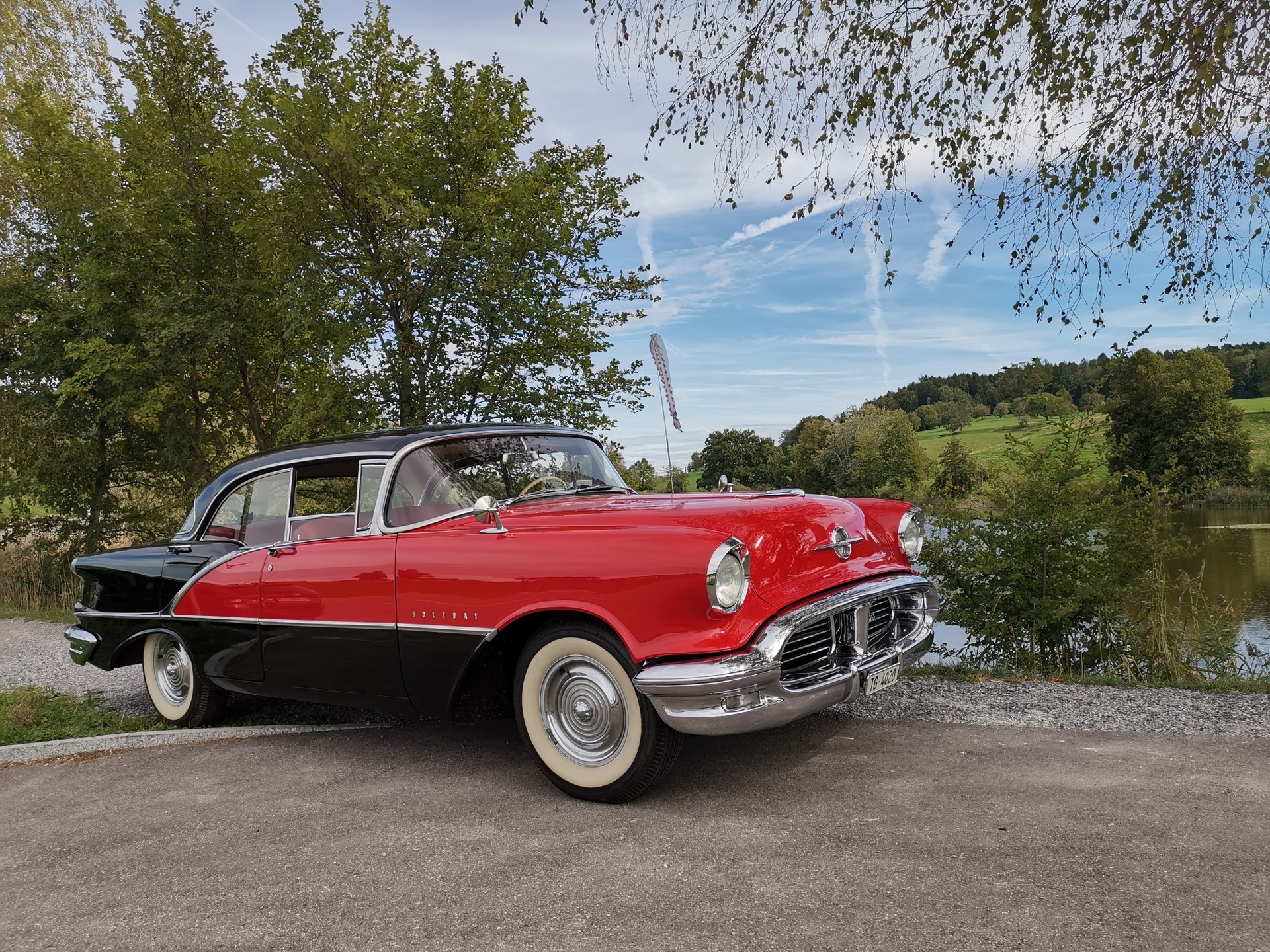 OLDSMOBILE DHS Super 88 GM Biel Schweiz-image-3