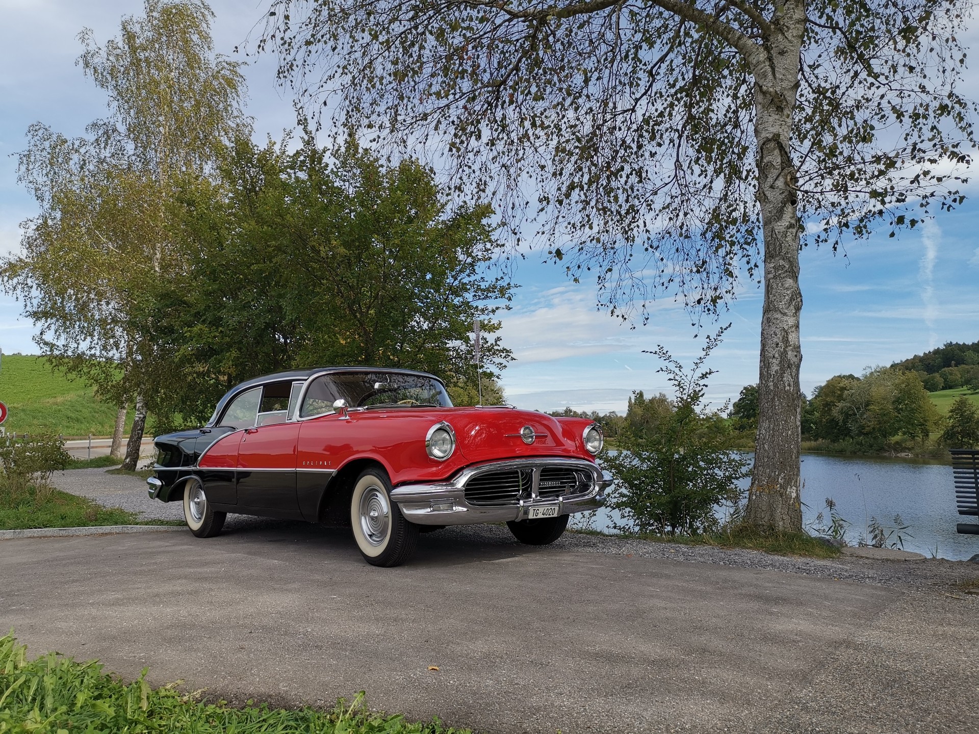 OLDSMOBILE DHS Super 88 GM Biel Schweiz-image-5